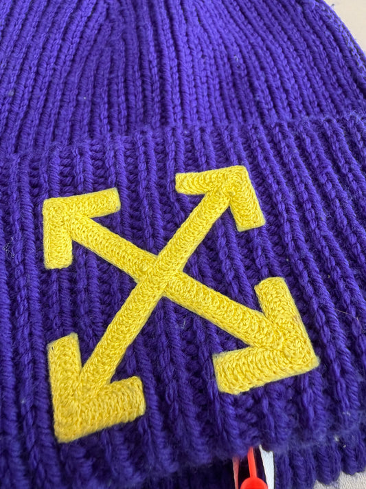 OFF-WHITE ARROWS BEANIE