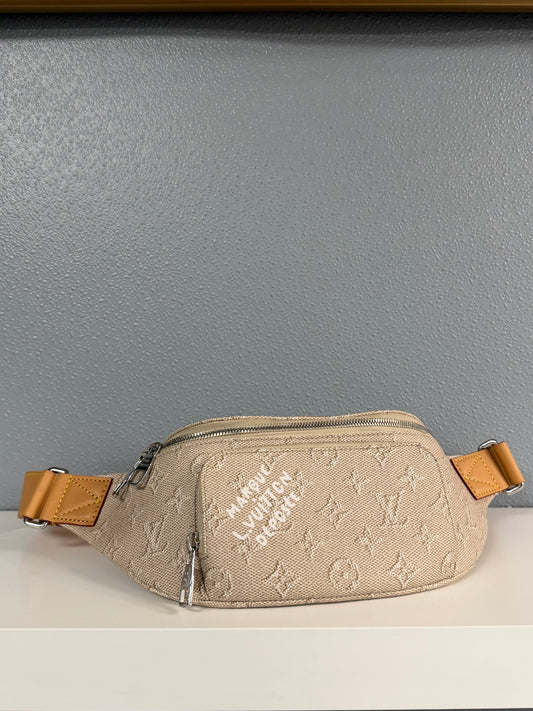 LOUIS VUITTON RUSH BUMBAG HERITAGE M27152