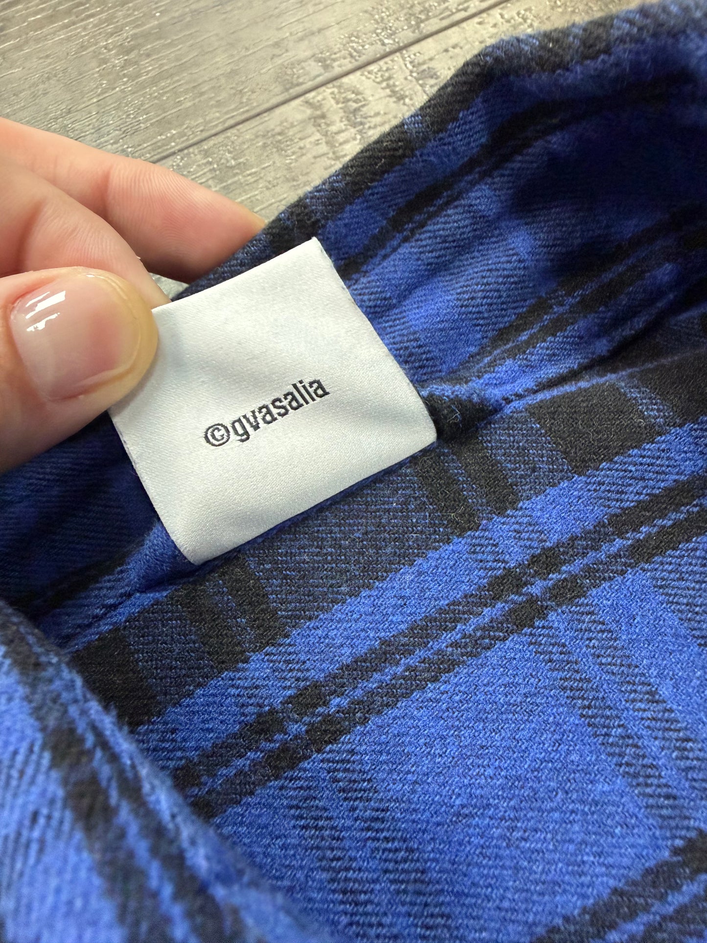 VETEMENTS NAME TAG BLEACHED FLANNEL (XS)