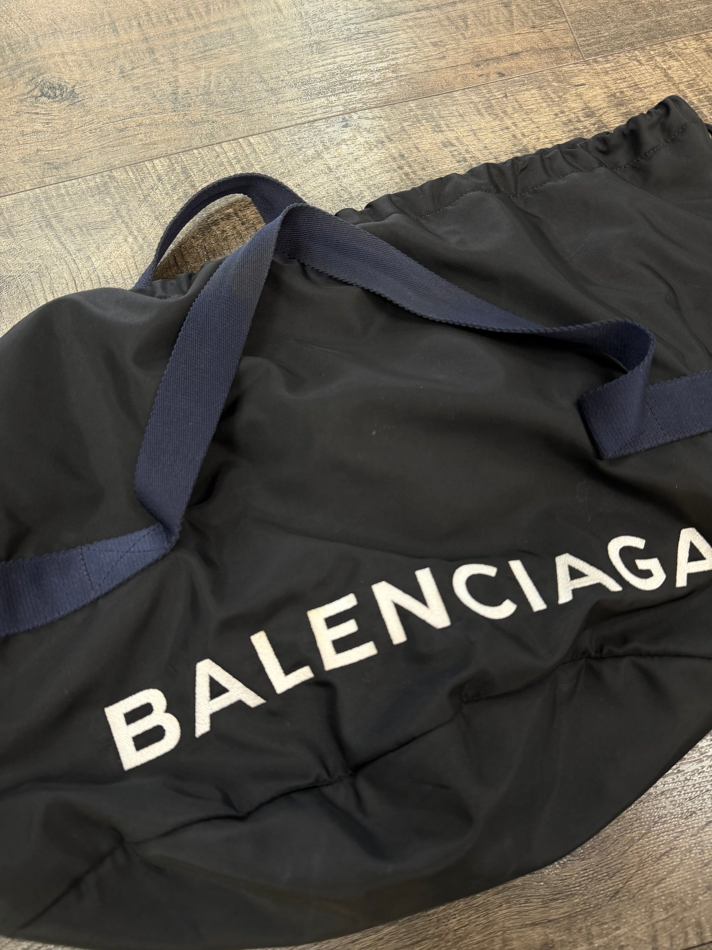 BALENCIAGA WHEEL DUFFLE BAG