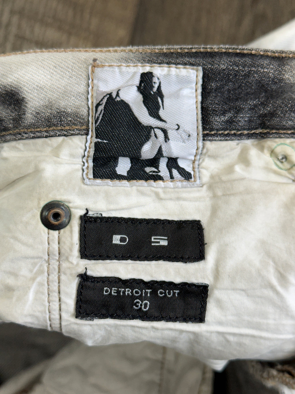 RICK OWENS DRKSHDW DETROIT “BATIK BLEACH” JEANS (29)