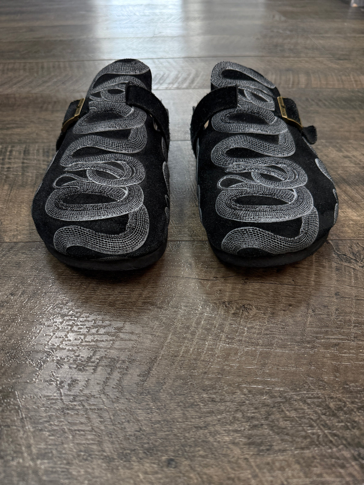 HYSTERIC GLAMOUR SNAKE LOOP SANDALS (44)