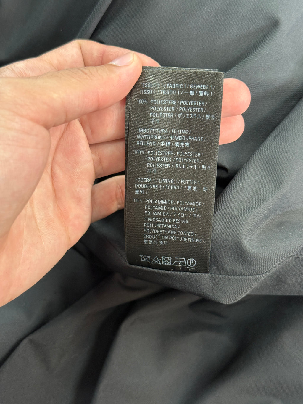 BALENCIAGA LOGO C SHAPE PUFFER JACKET (M)
