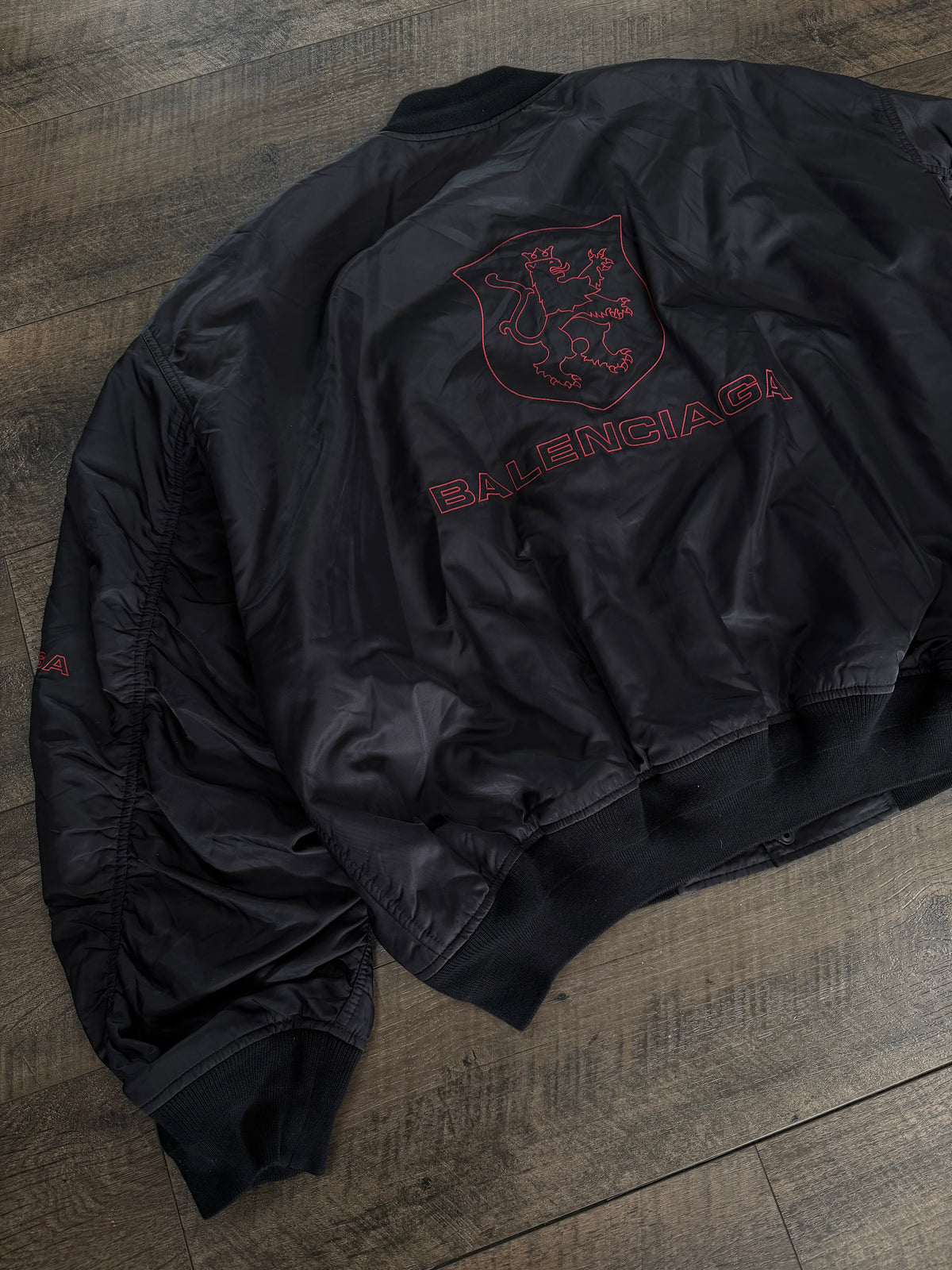 BALENCIAGA LION CLUB EMBROIDERED JACKET (M)