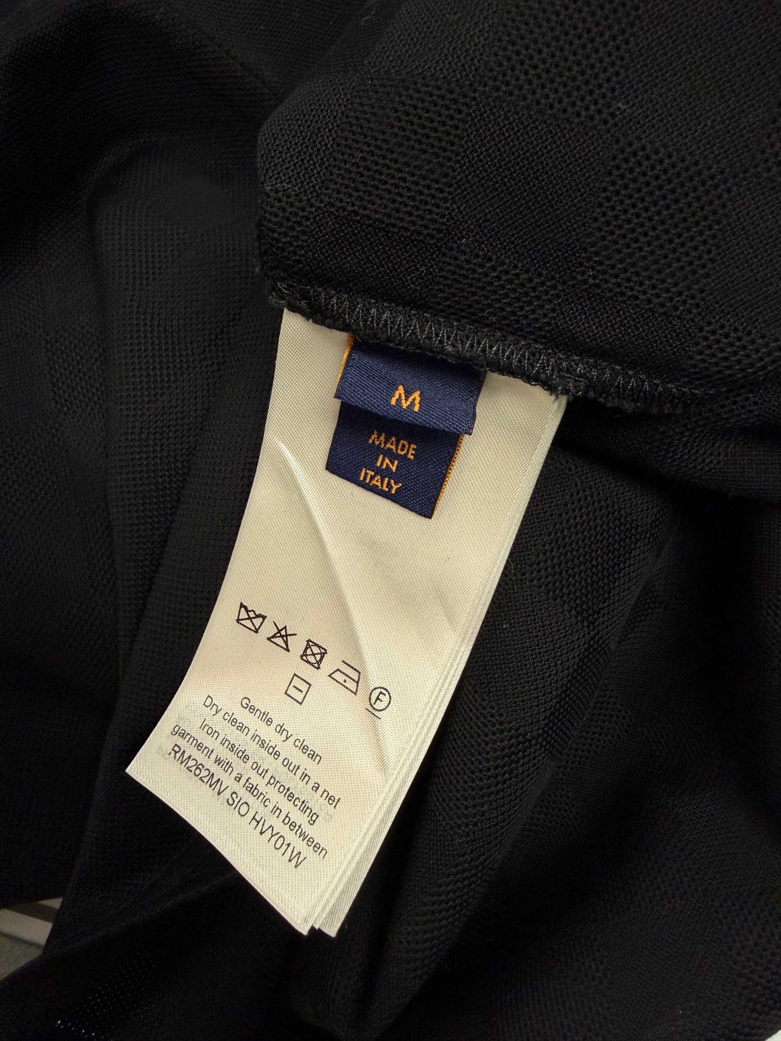 LOUIS VUITTON EMBROIDERED SIGNATURE T SHIRT (M)