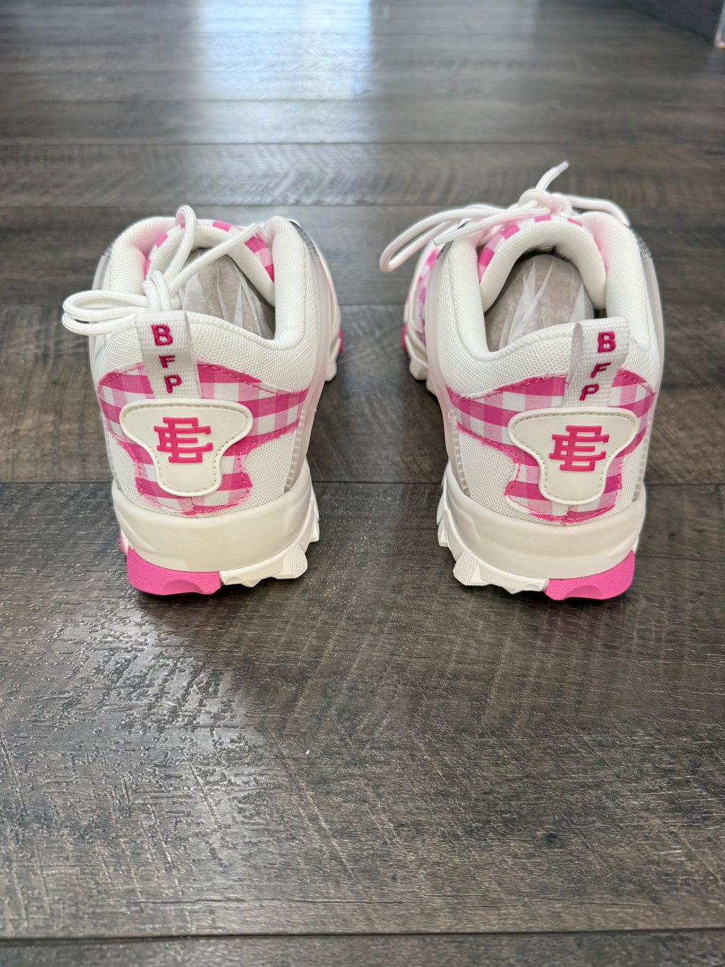 SICKÖ X ERIC EMANUEL PINK WHITE PLAID SNEAKERS