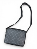 LOUIS VUITTON DISTRICT PM ECLIPSE MESSENGER