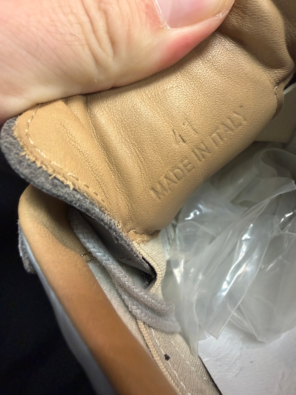 MAISON MARGIELA SNEAKER TAPE (41)