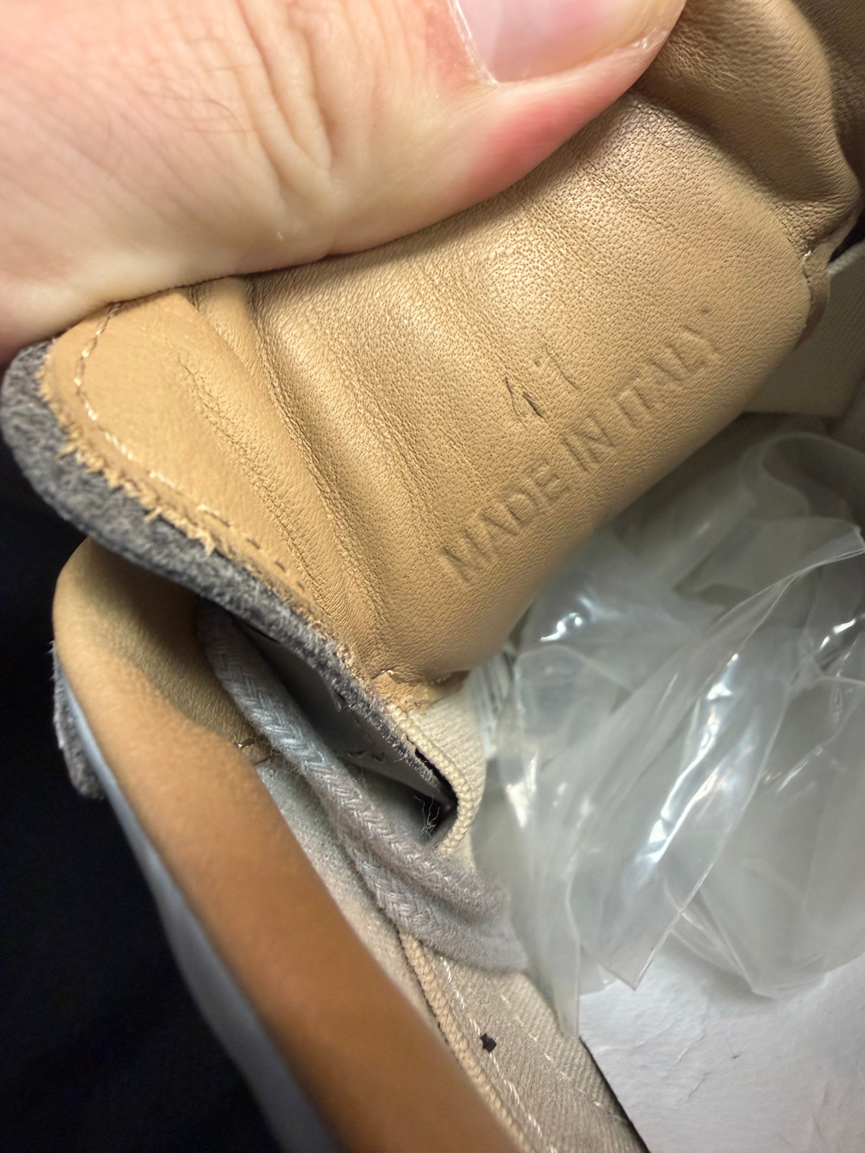MAISON MARGIELA SNEAKER TAPE (41)
