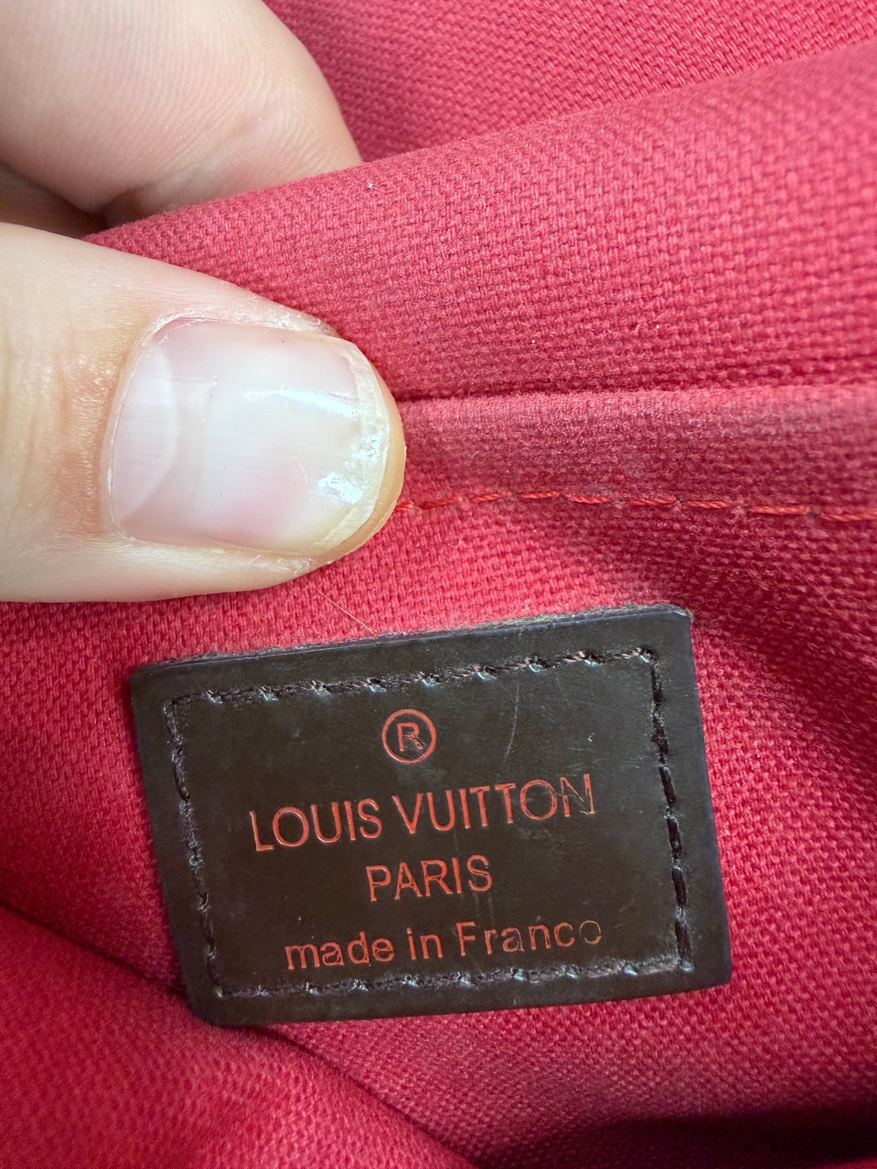 LOUIS VUITTON FAVORITE MM DAMIER EBENE CANVAS BAG