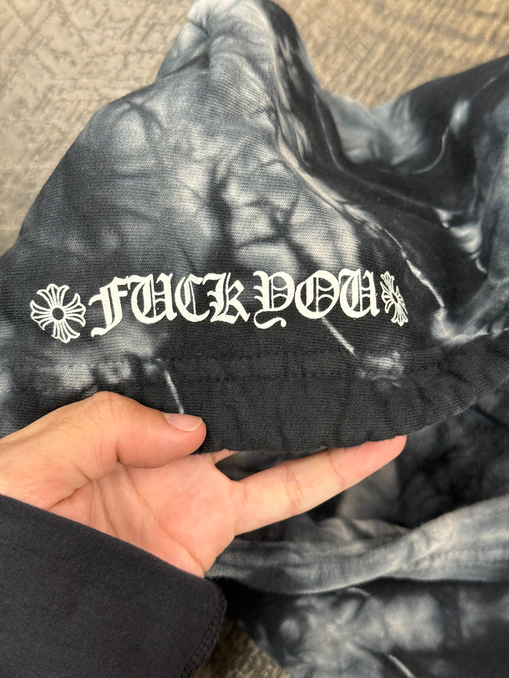 CHROME HEARTS TIE DYE SCROLL HORSESHOE HOODIE (L)