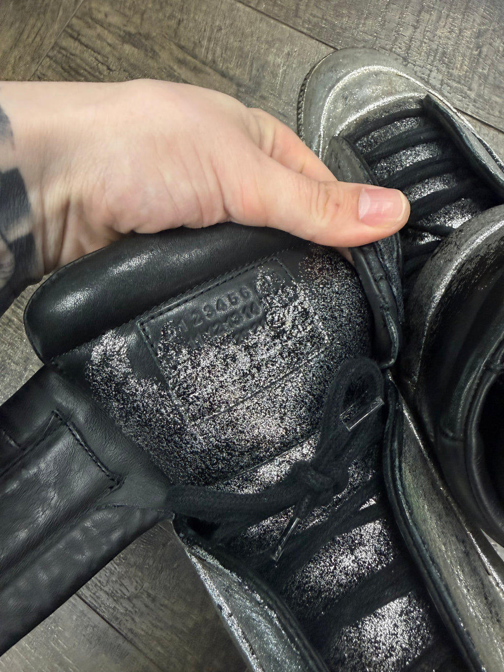 MAISON MARGIELA FUTURE HIGH GLITTER SILVER SNEAKER (42)