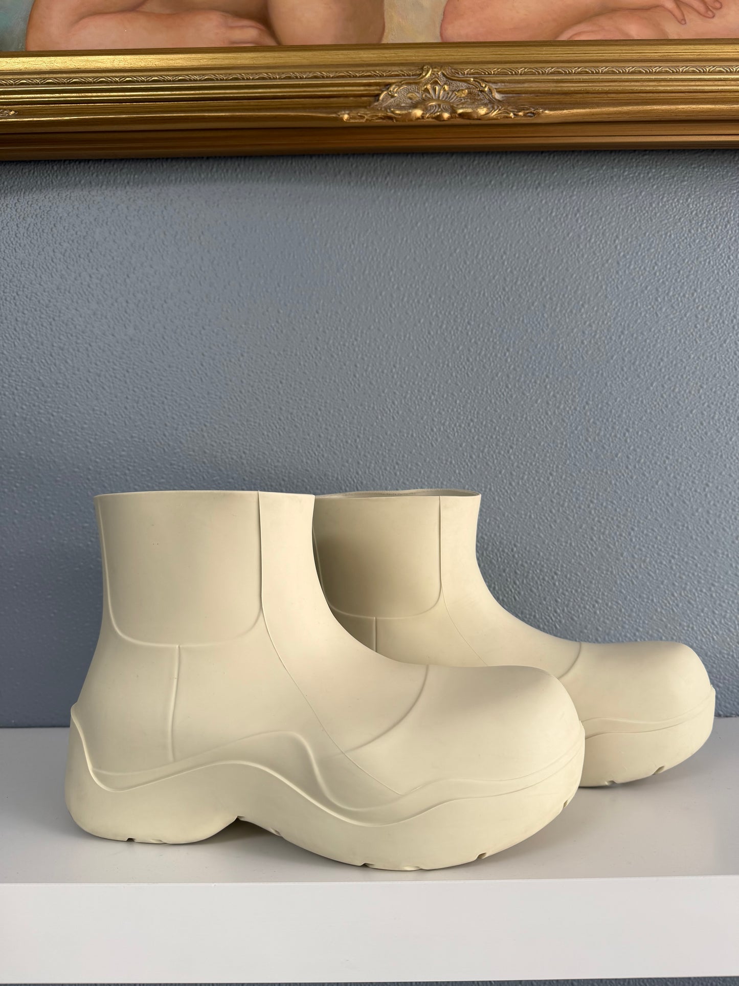 BOTTEGA VENETA PUDDLE BOOT (43)