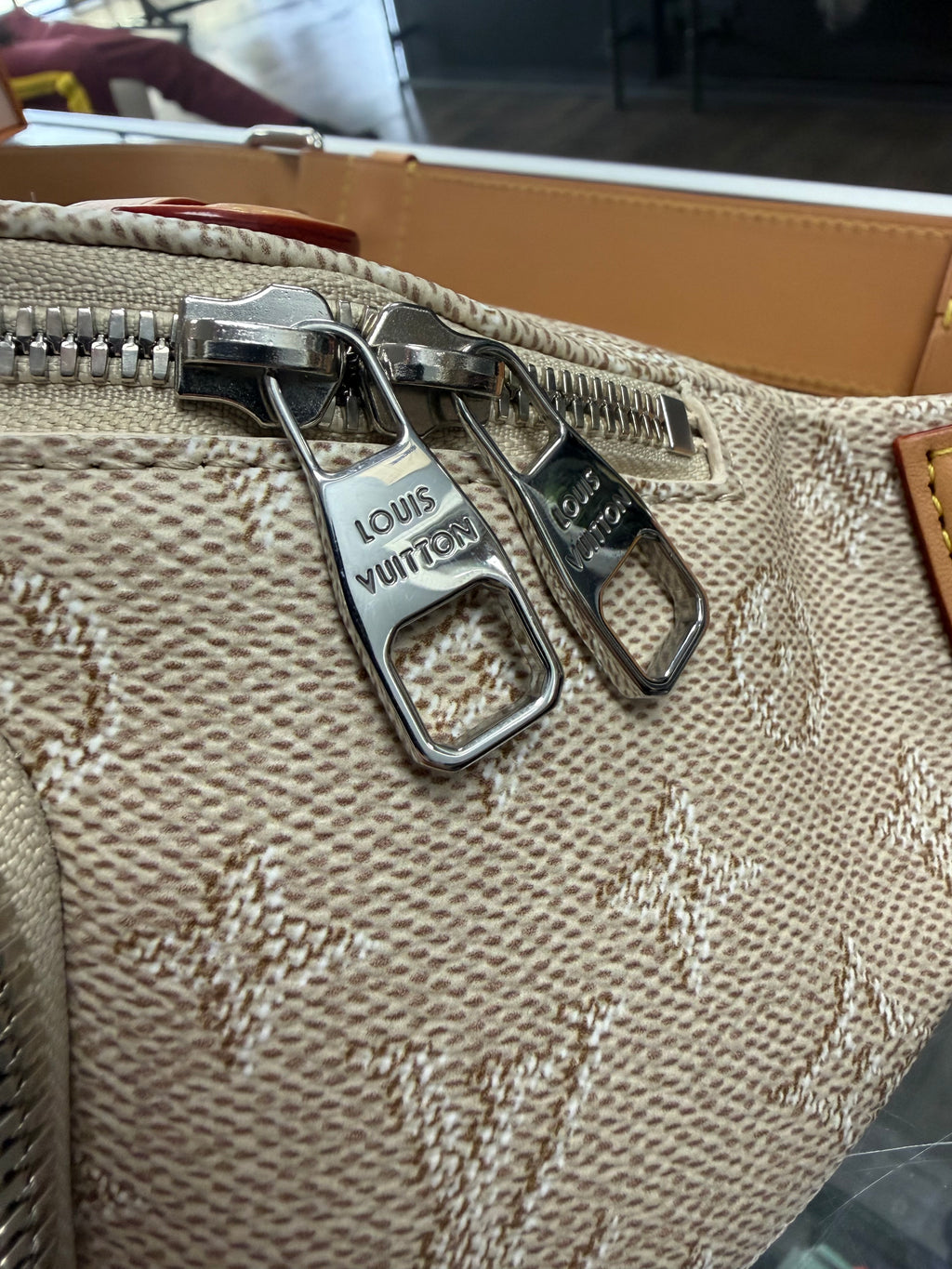 LOUIS VUITTON RUSH BUMBAG HERITAGE