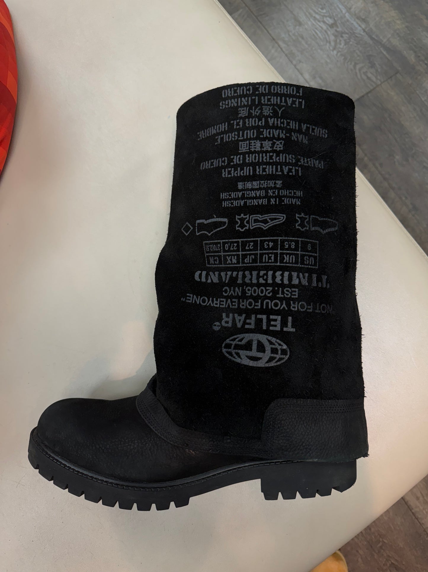 TELFAR X TIMBERLAND BLACK PULL UP BOOT (9)