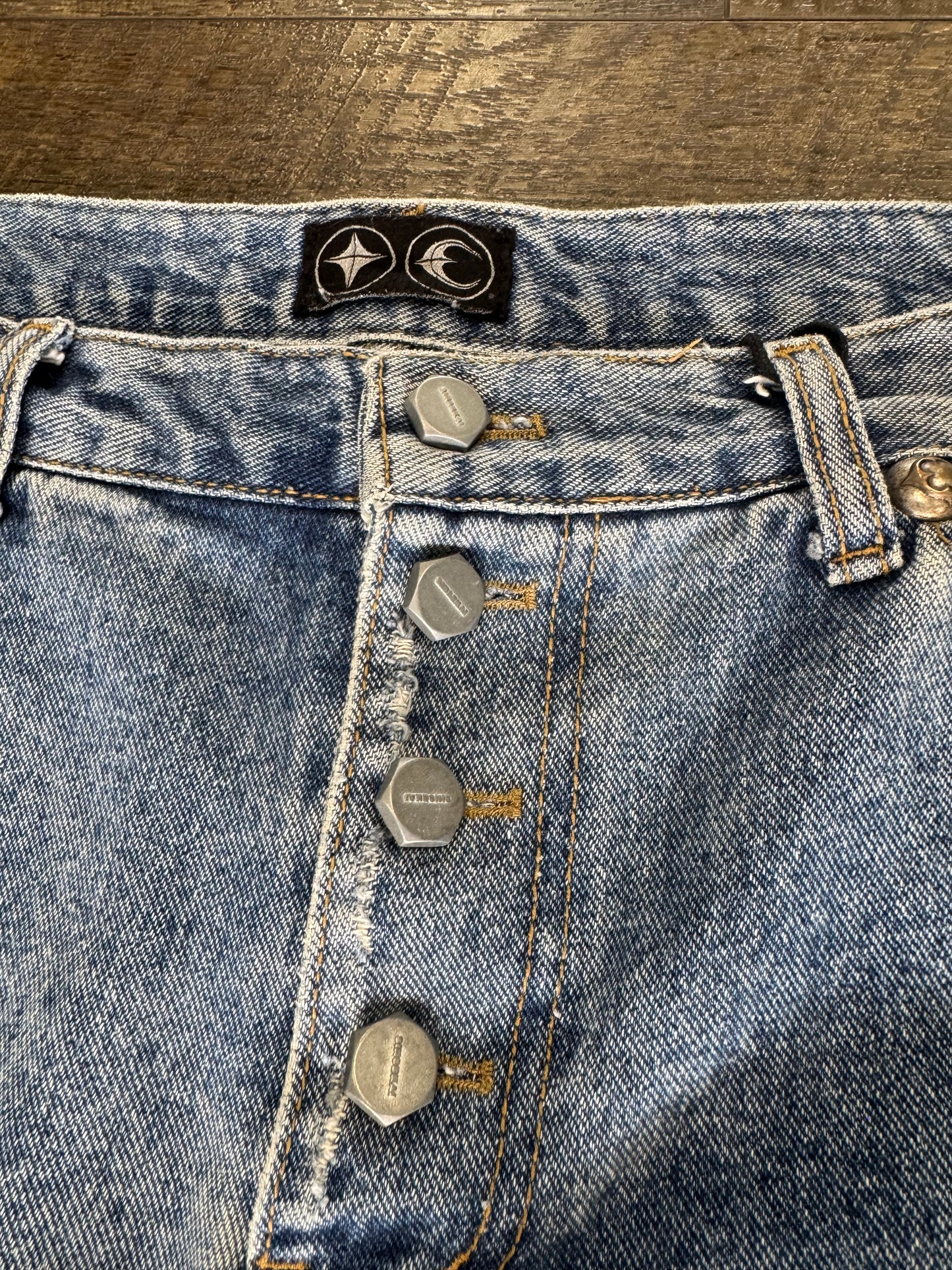 THUG CLUB LEATHER WASHING DENIM (3)