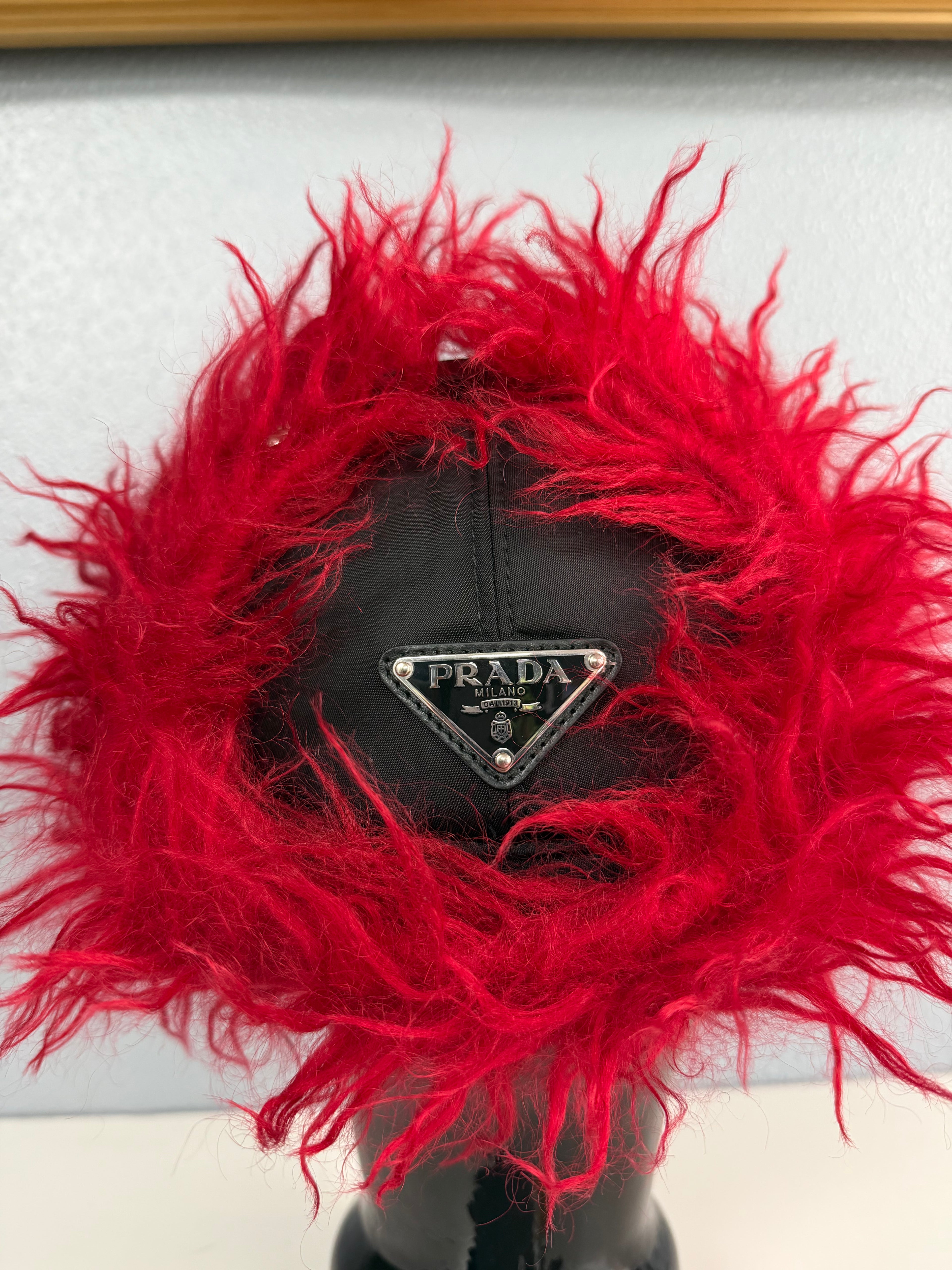 PRADA TRAPPER HAT