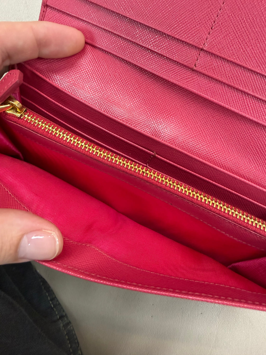 PRADA SAFFIANO LEATHER VIBRANT PINK WALLET