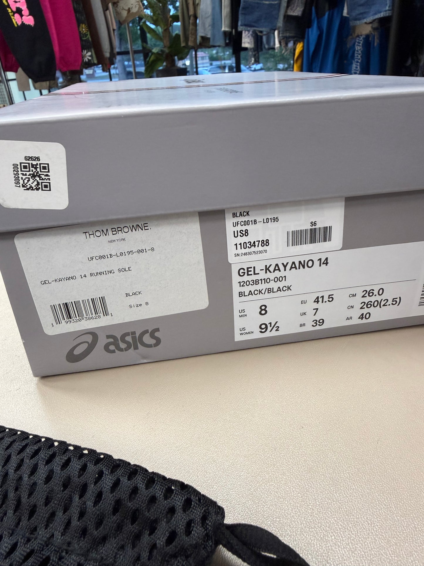 THOM BROWNE X ASICS GEL KAYANO 14 SNEAKER (8)