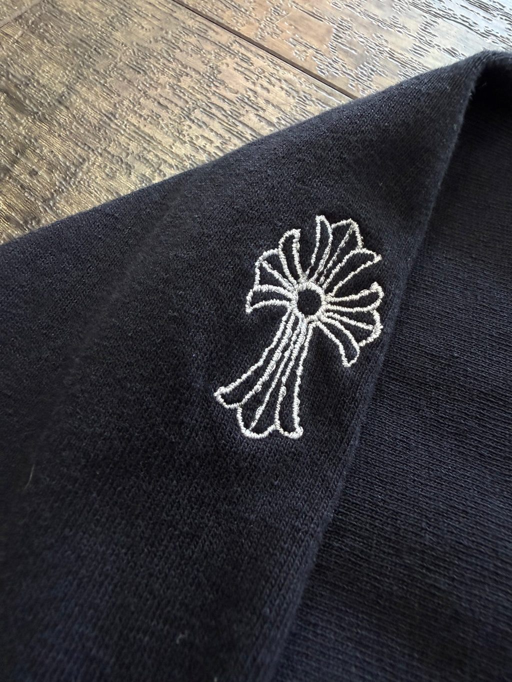 CHROME HEARTS EMBROIDERED LONG SLEEVE TEE (M)