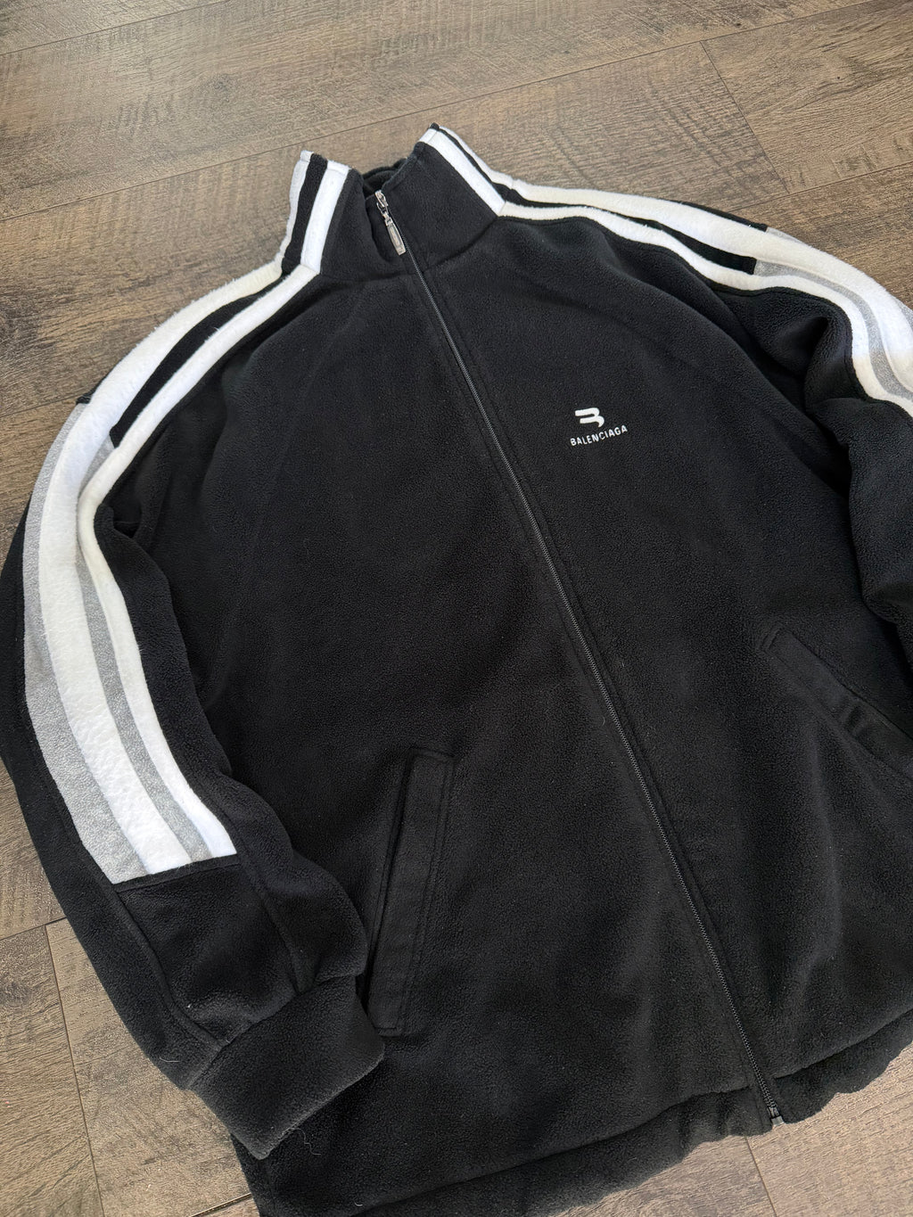 BALENCIAGA SPORTY B FLEECE JACKET (XS)