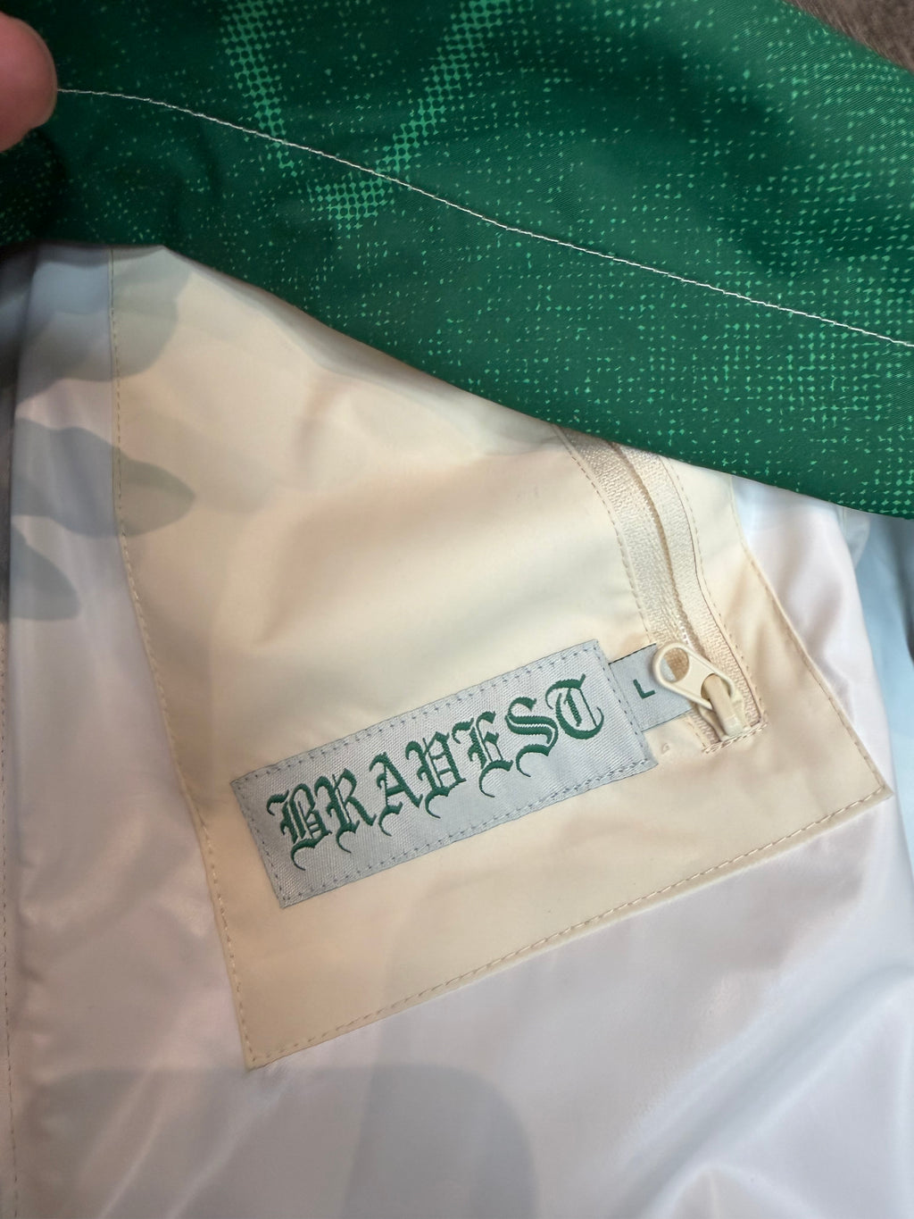 BRAVEST MARY SHELL JACKET (L)