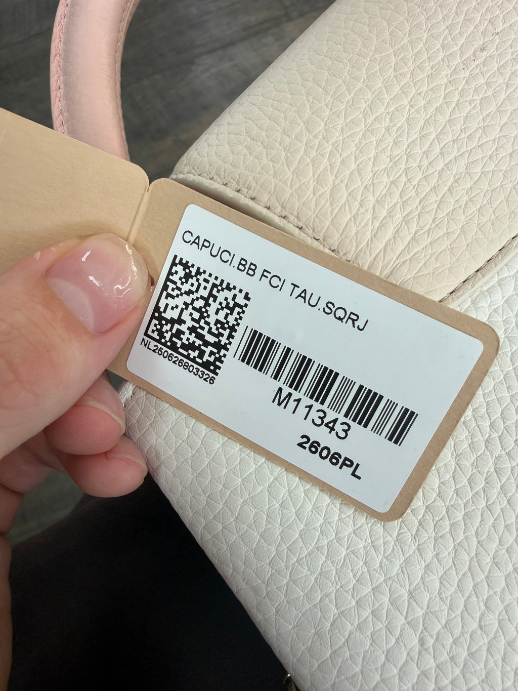 LOUIS VUITTON CAPUCINES BB HANDBAG