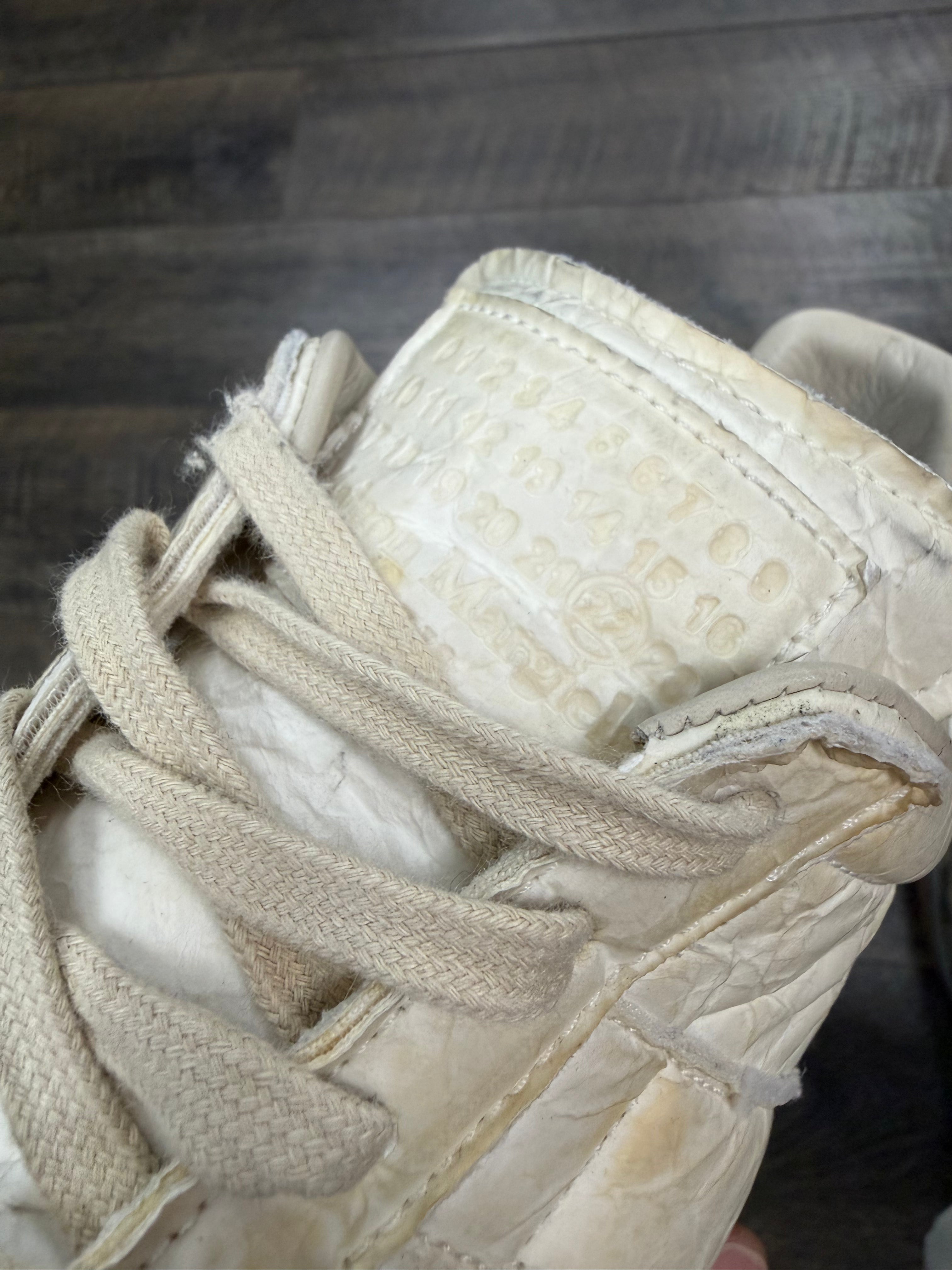 MAISON MARGIELA GAT SNEAKER ‘LEAVE A MESSAGE’ (40)