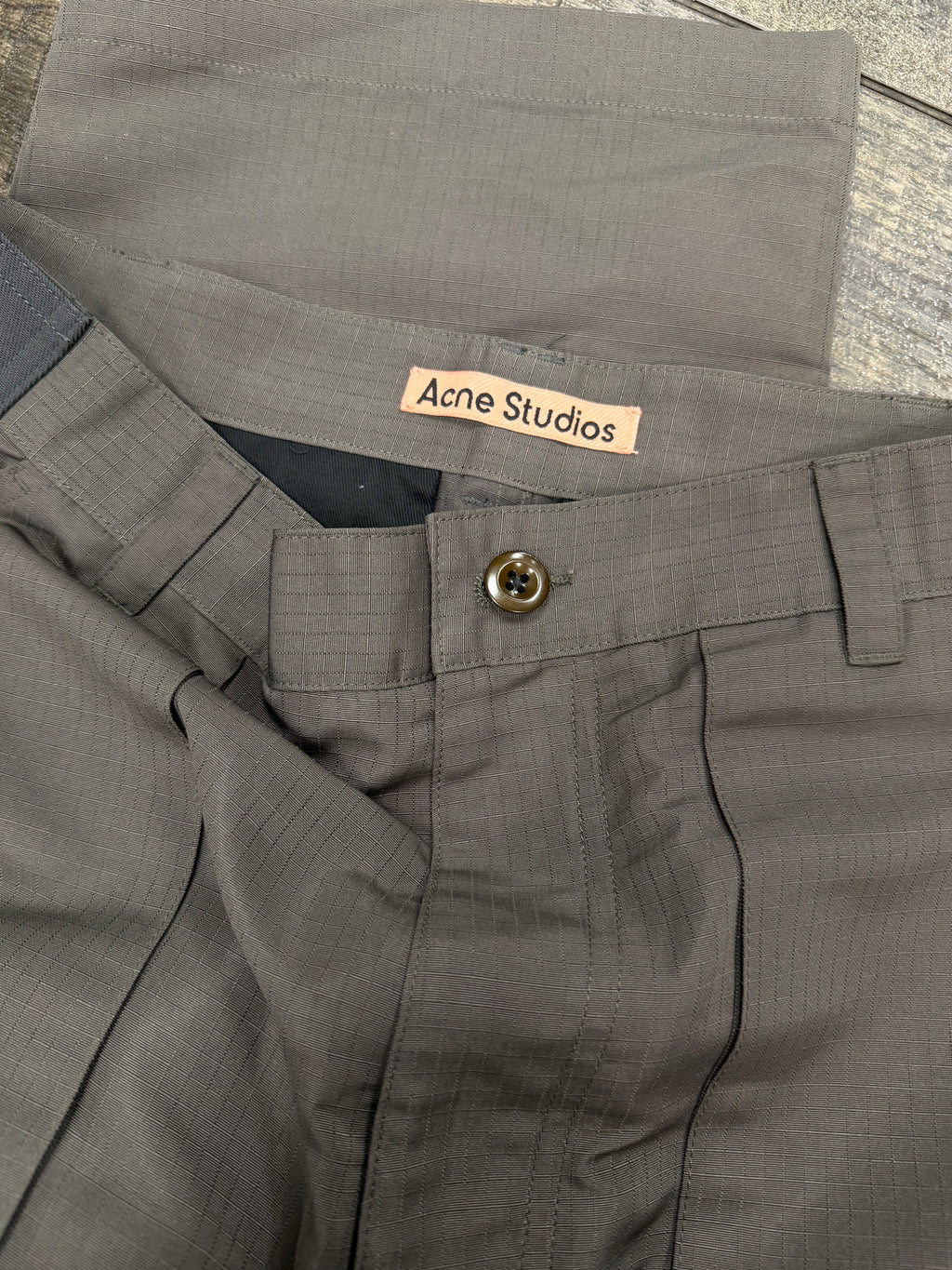 ACNE STUDIOS RIPSTOP CARGO PANT (30)