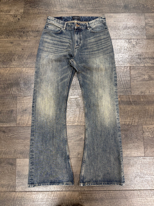BALENCIAGA FLARED ITALIAN JEANS (32)