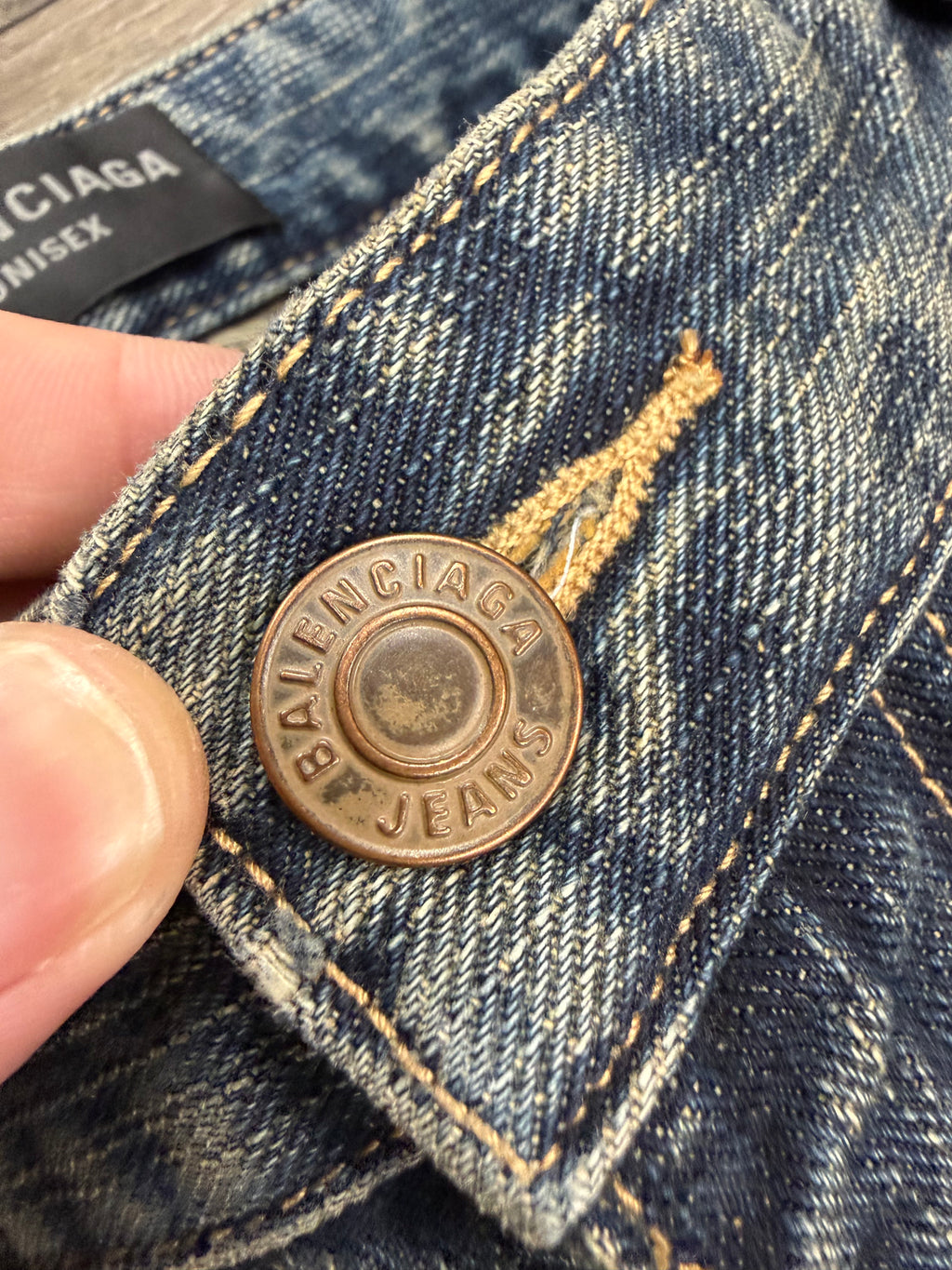 BALENCIAGA FLARED ITALIAN JEANS (32)