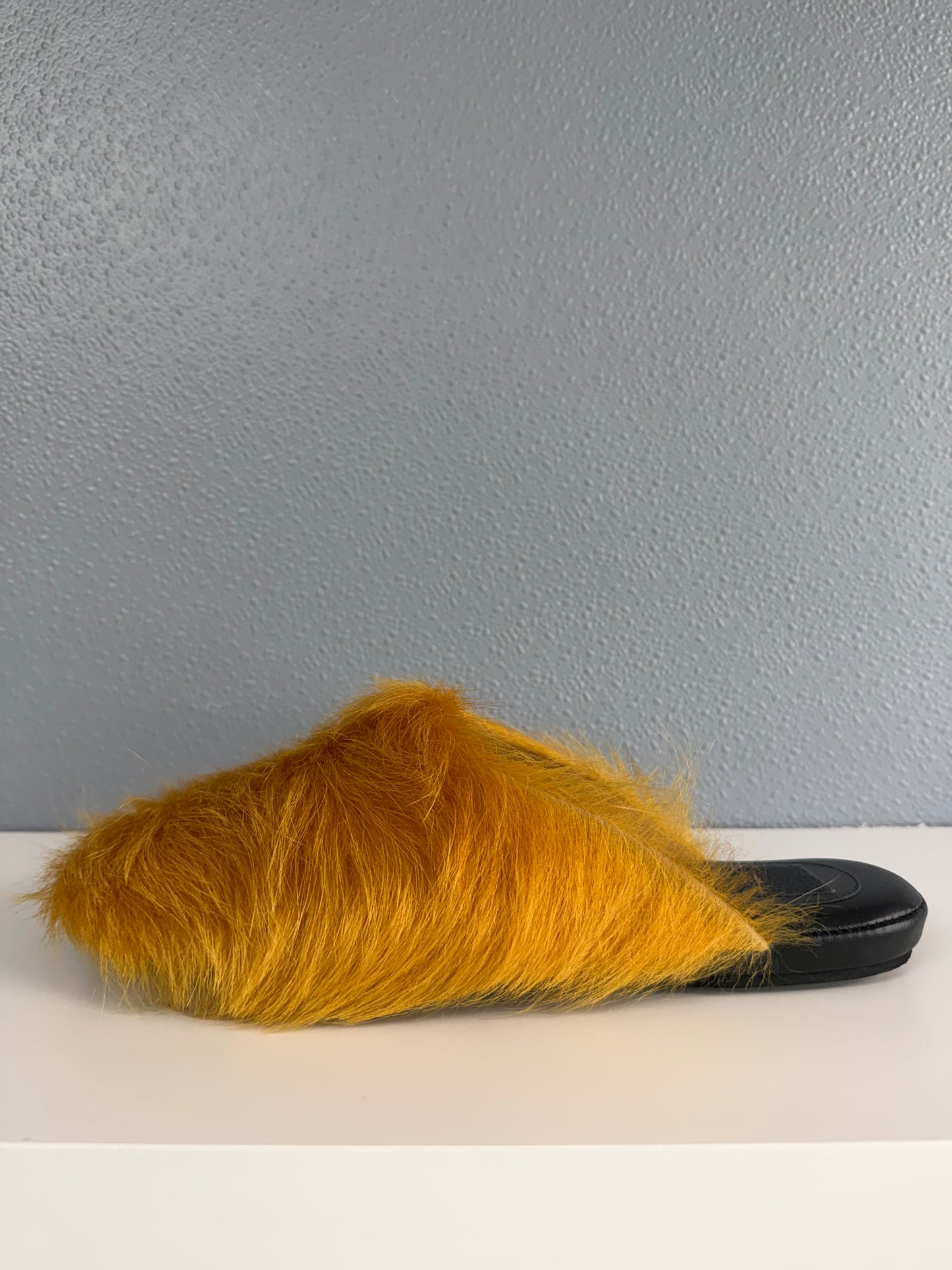 MARNI FUSSBETT FUR SLIPPER MULE (41)