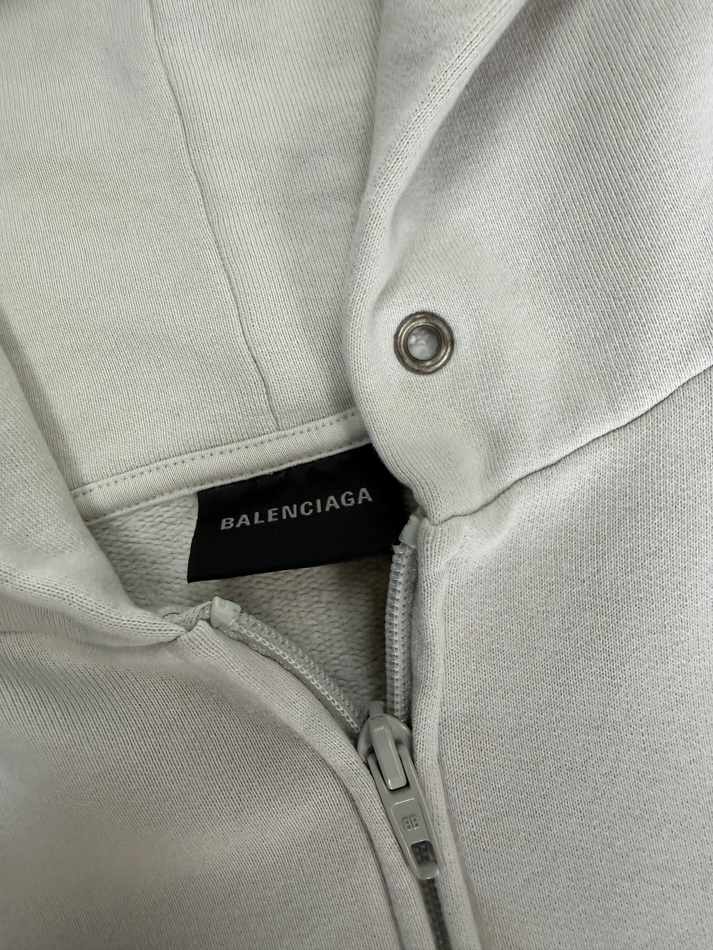 BALENCIAGA LUXURY CROPPED HOODIE (L)