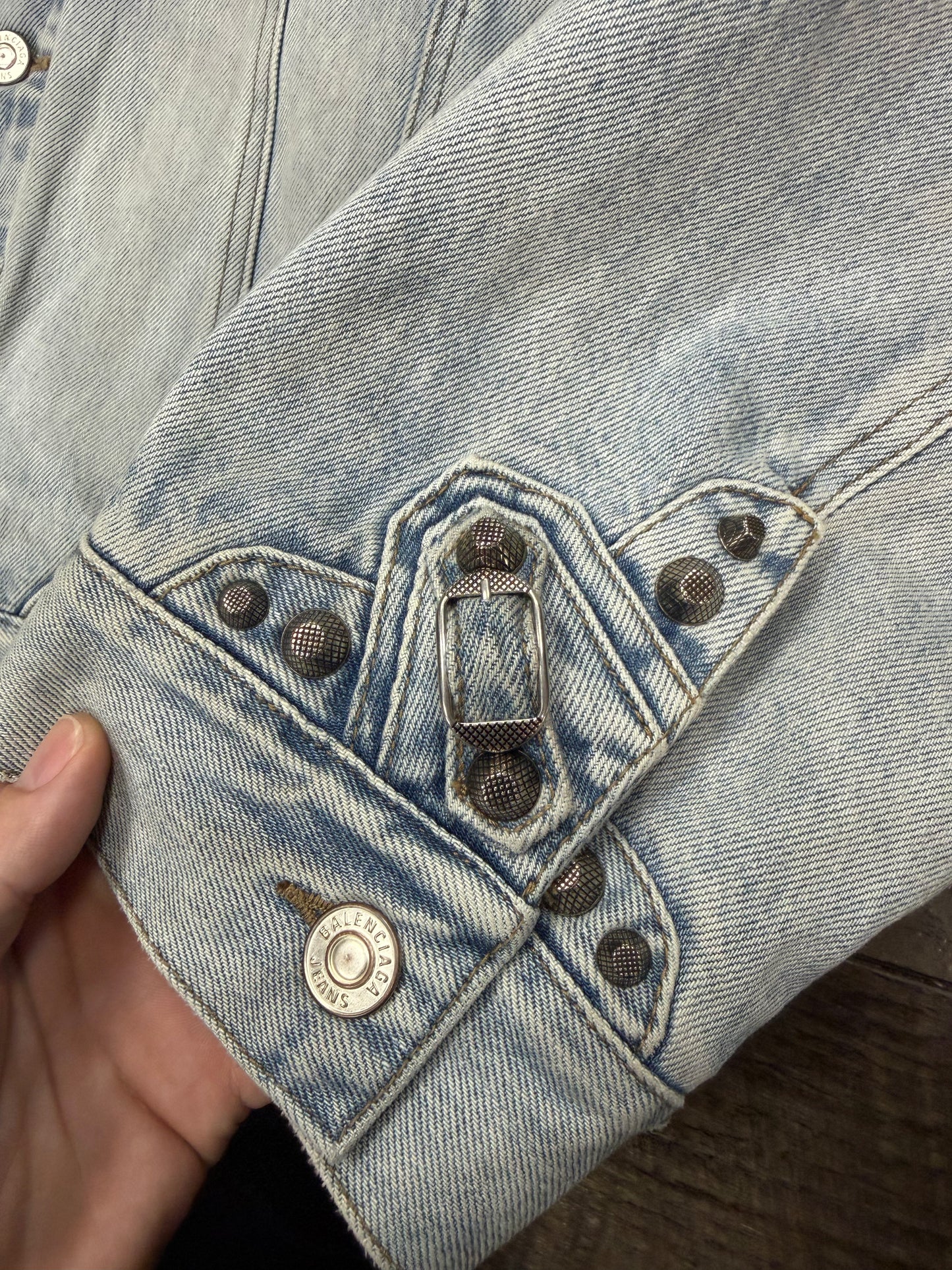 BALENCIAGA CAGOLE OVERSIZED DENIM JACKET (XXL)