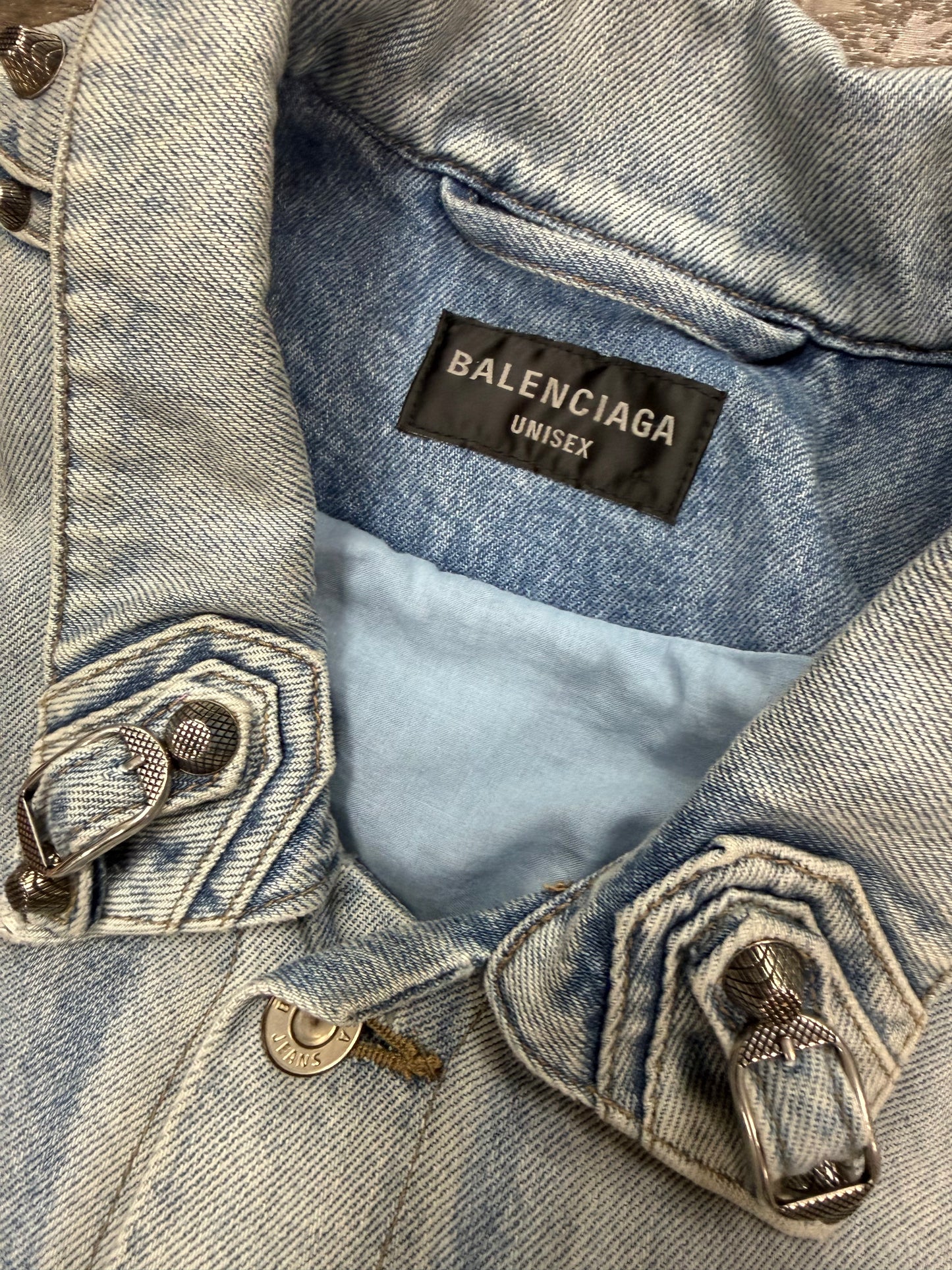 BALENCIAGA CAGOLE OVERSIZED DENIM JACKET (XXL)