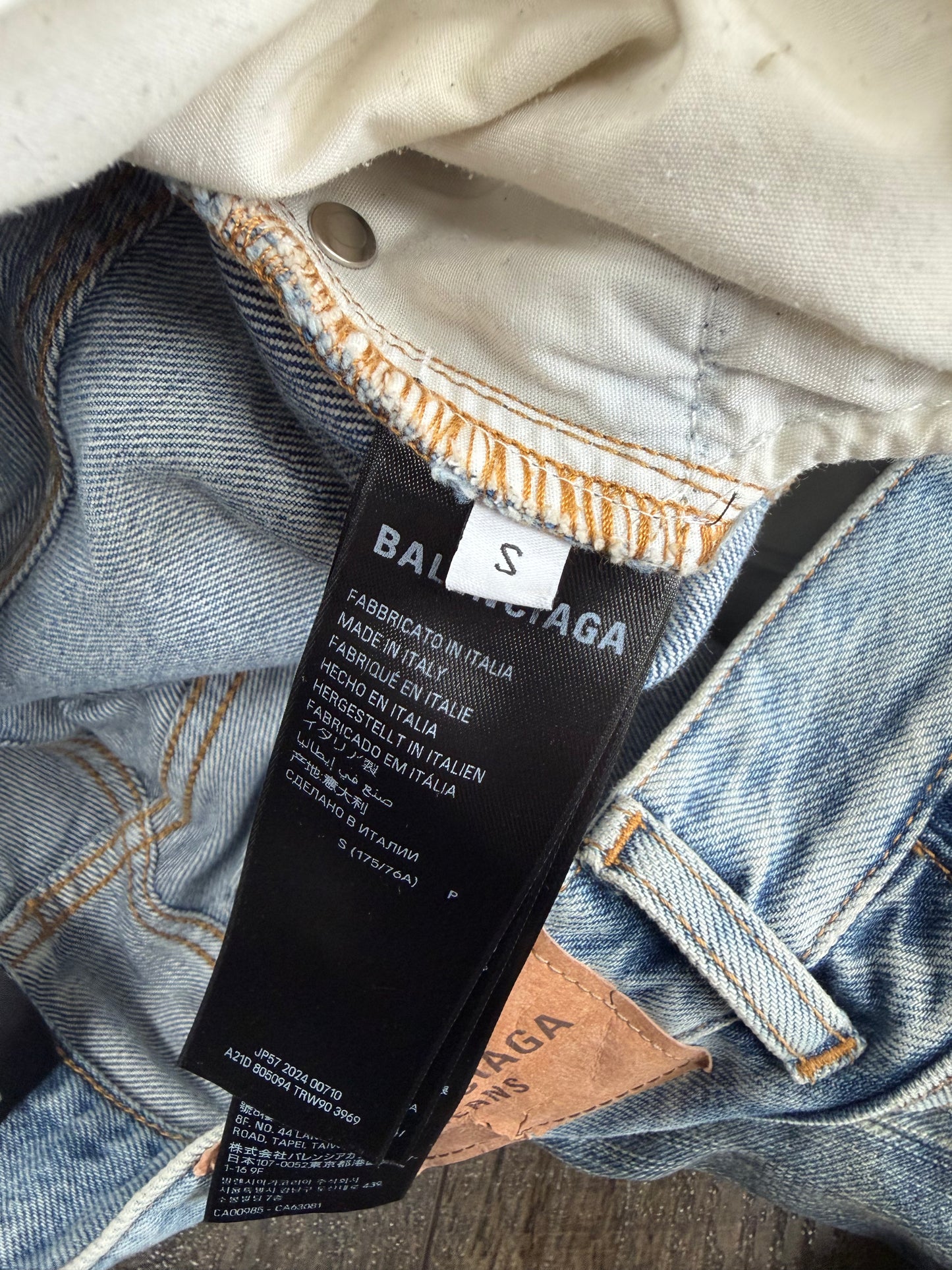 BALENCIAGA CUT UP DISTRESSED LAYRED JEANS (S)