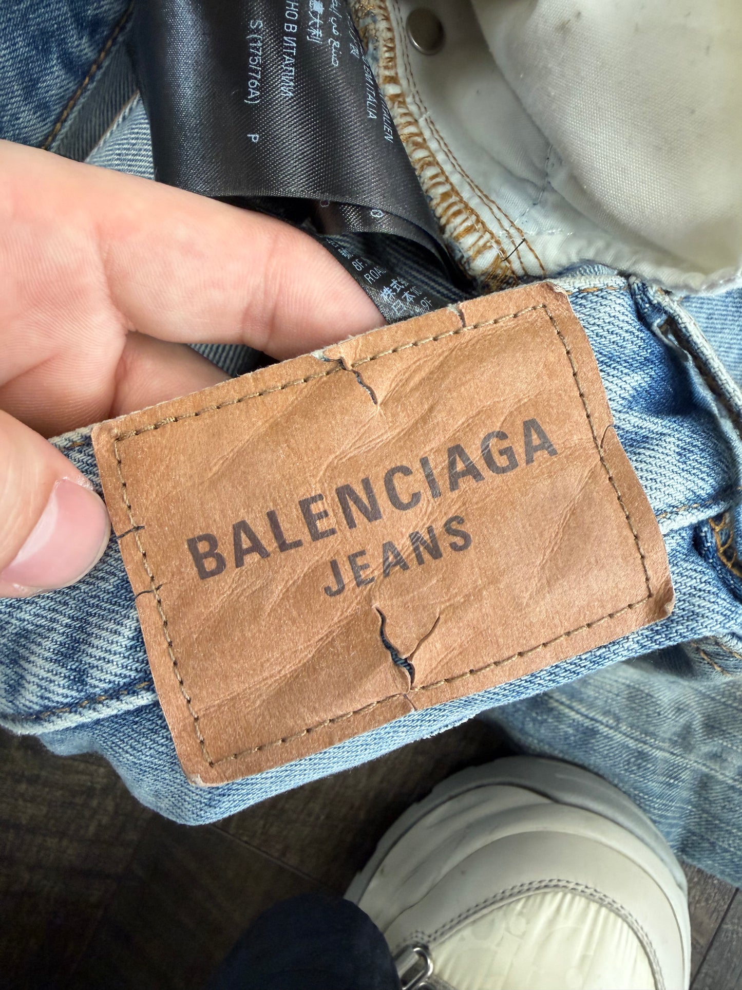BALENCIAGA CUT UP DISTRESSED LAYRED JEANS (S)