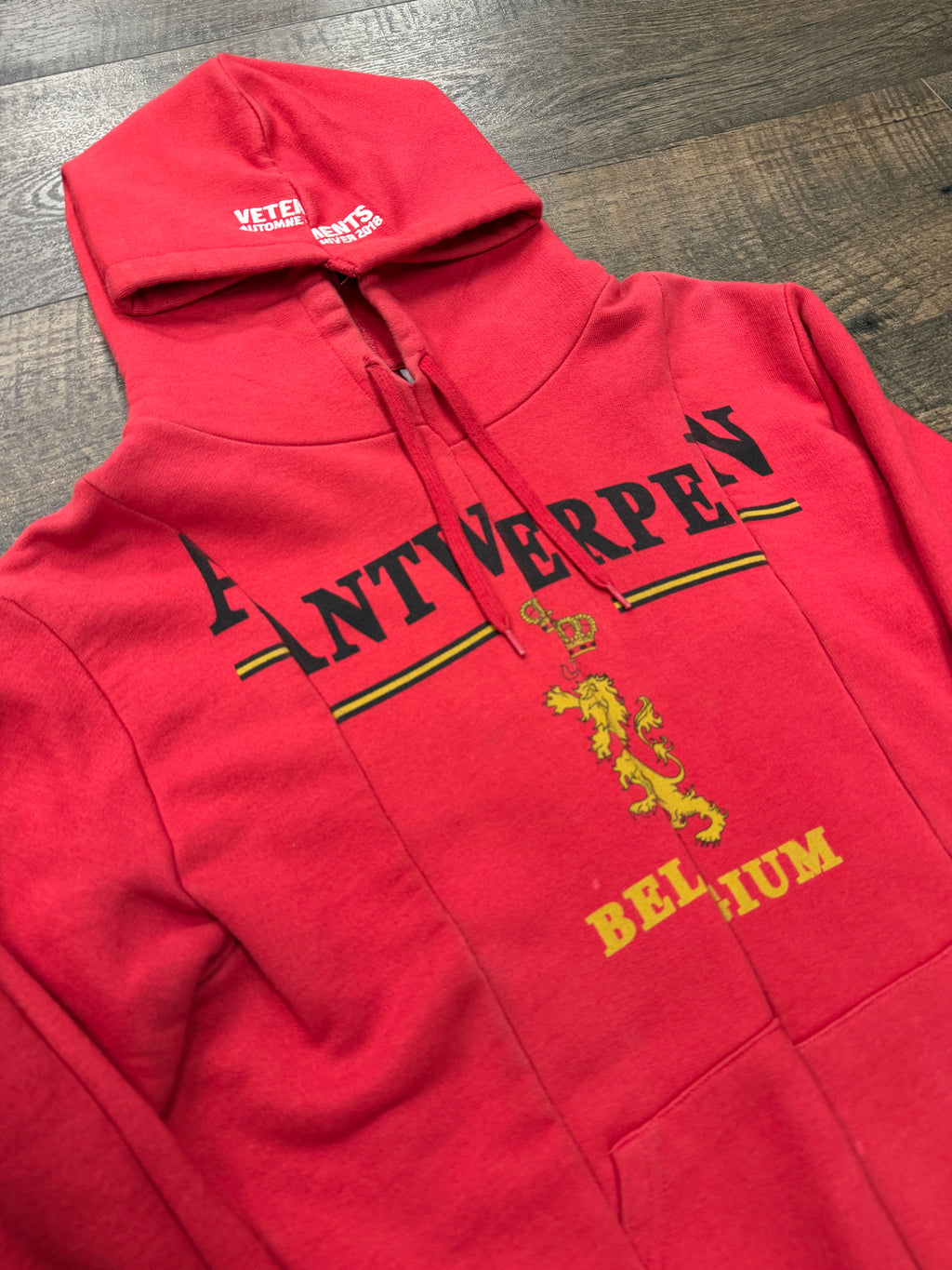 VETEMENTS ANTWERPEN SPLIT HOODIE (XS)