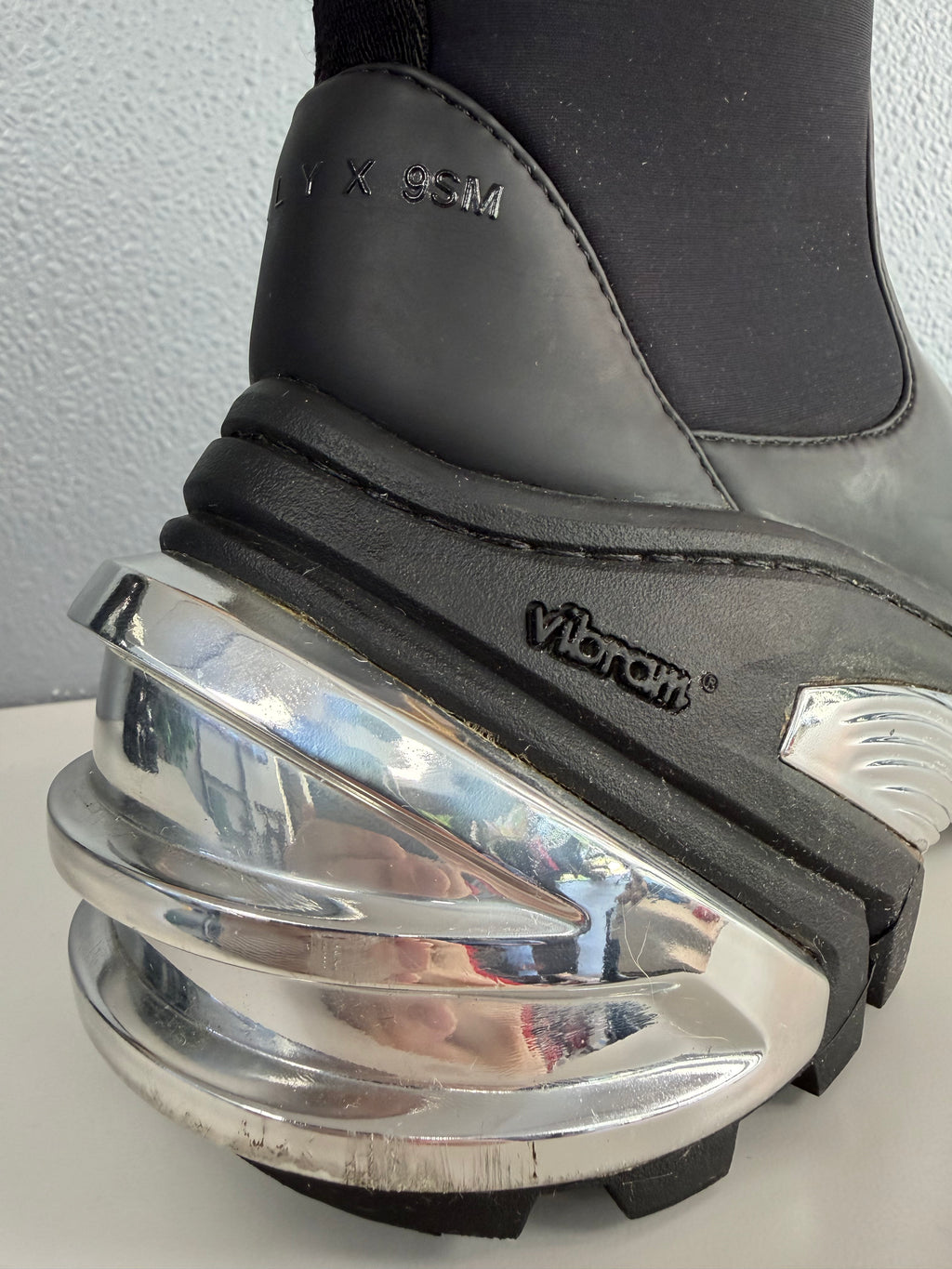 1017 ALYX 9SM CHROME ELASTICIZED BOOT (38)