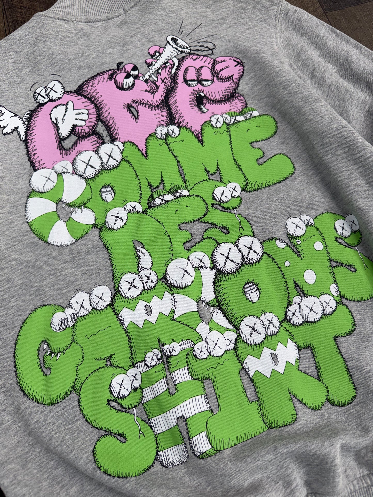 COMME DES GARÇONS SHIRT X KAWS ZIP-UP SWEATSHIRT (S)