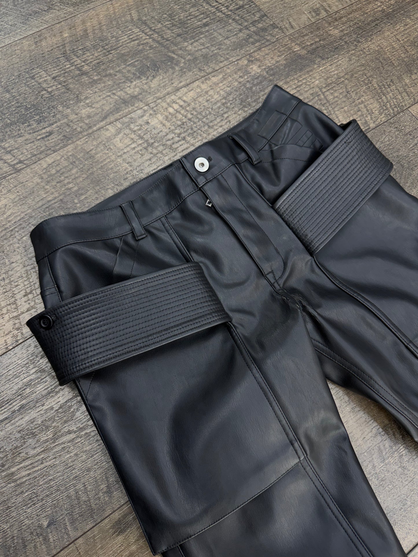 RICK OWENS EASY CREATCH CUT LEATHER (27-30)