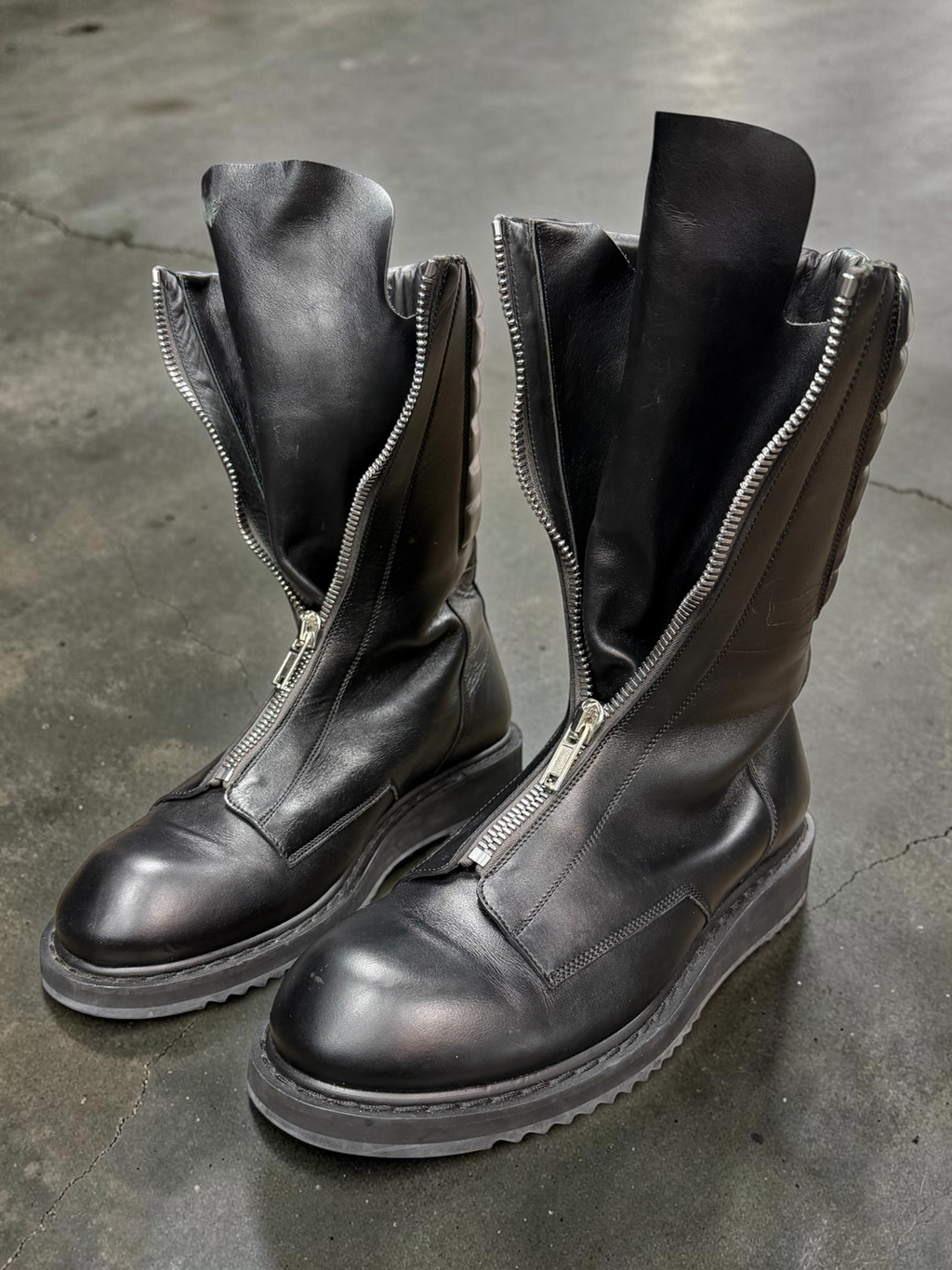 RICK OWENS STROBE CREEPER BOOT (43)