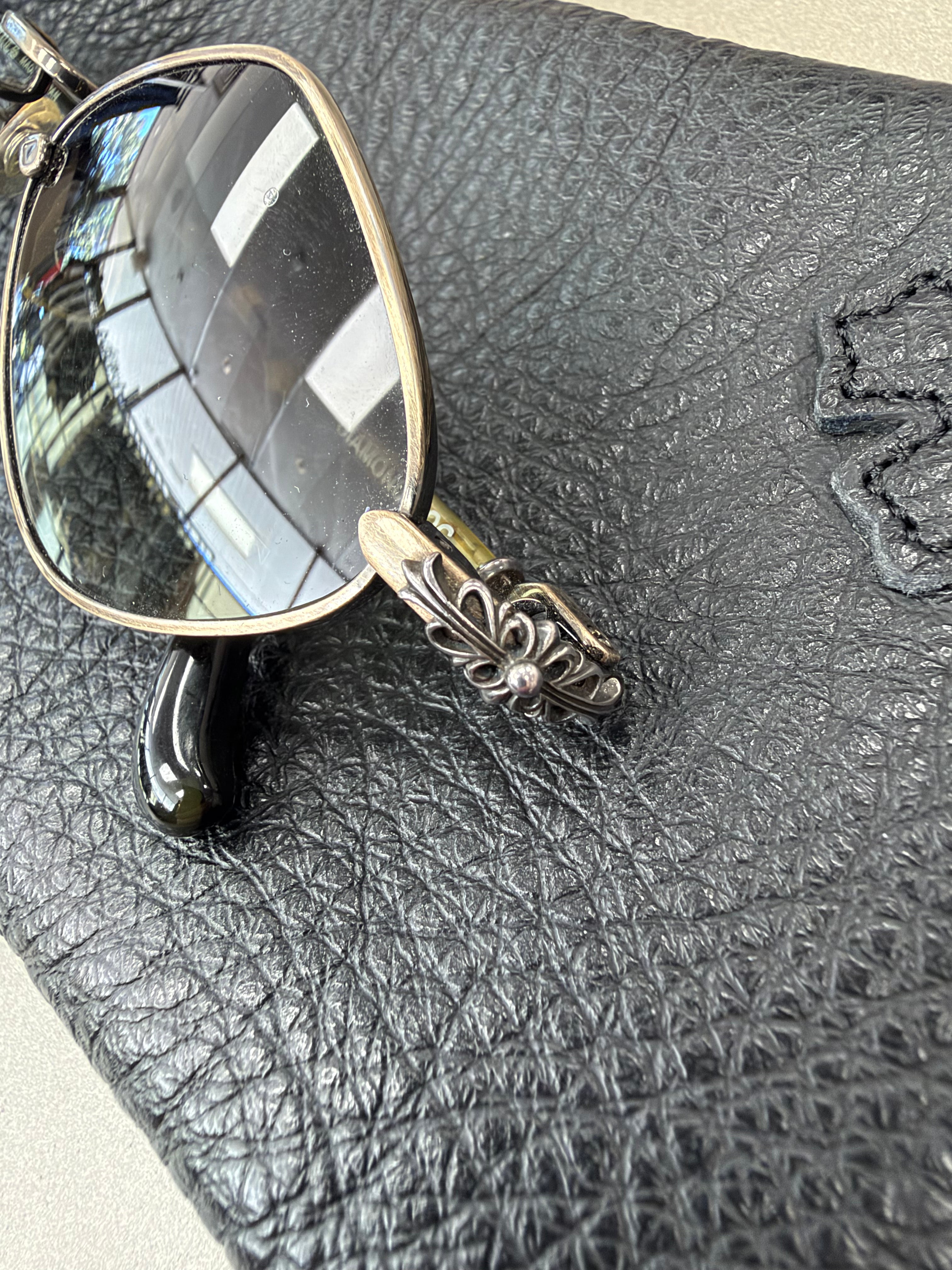 CHROME HEARTS “DIAMOND DOG” GLASSES