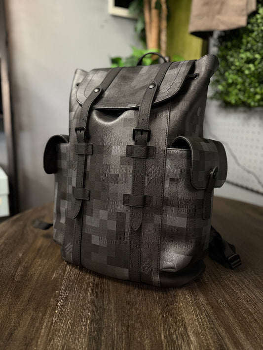 LOUIS VUITTON CHRISTOPHER MM 'DAMOFLAGE'