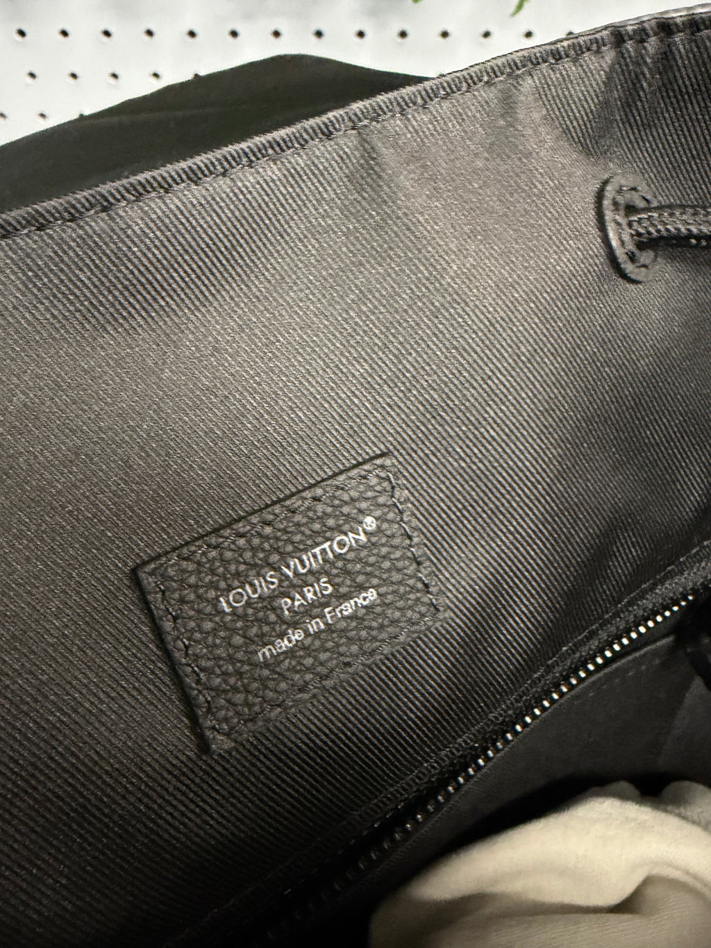 LOUIS VUITTON CHRISTOPHER MM 'DAMOFLAGE'