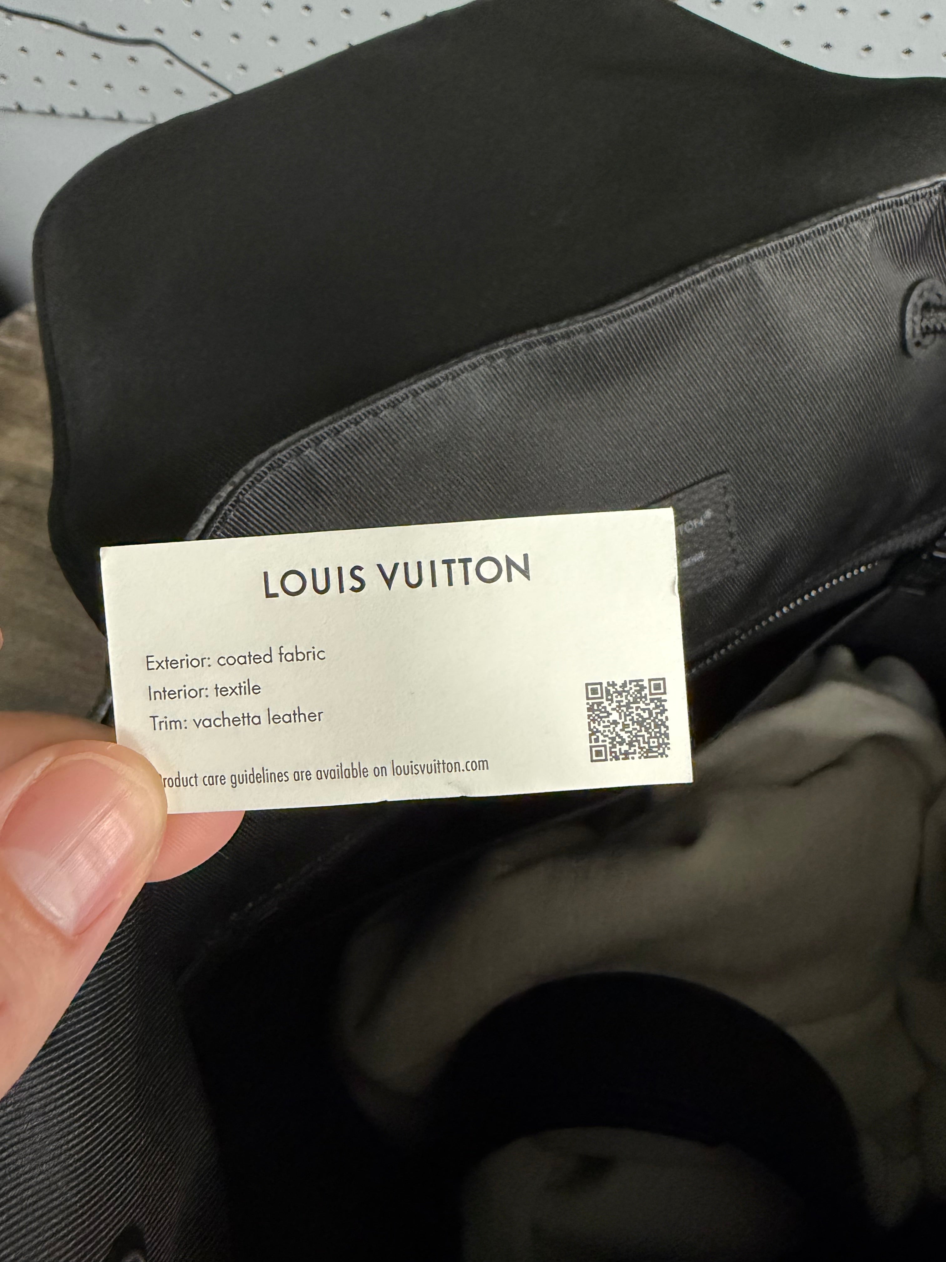 LOUIS VUITTON CHRISTOPHER MM 'DAMOFLAGE'