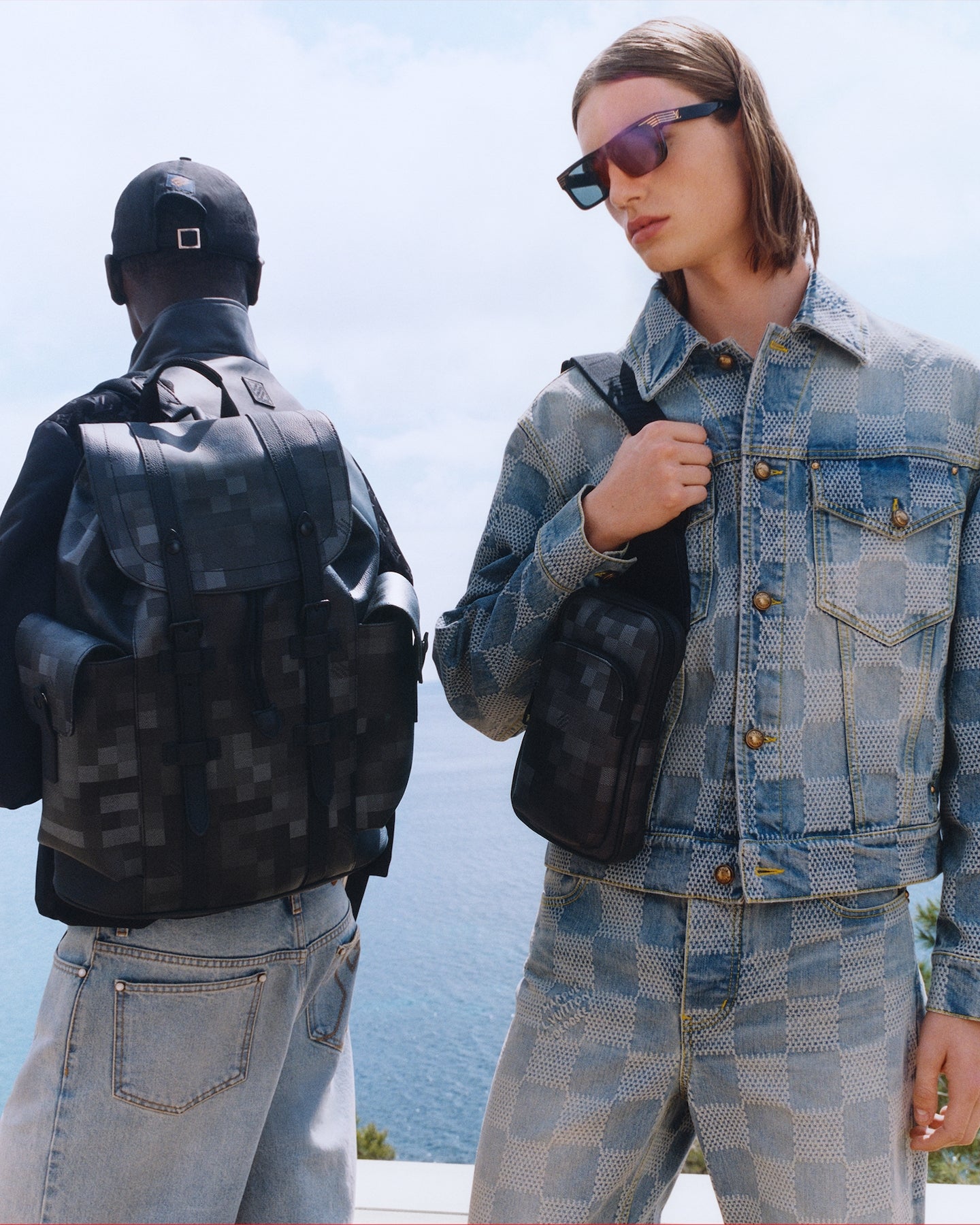 LOUIS VUITTON CHRISTOPHER MM 'DAMOFLAGE'