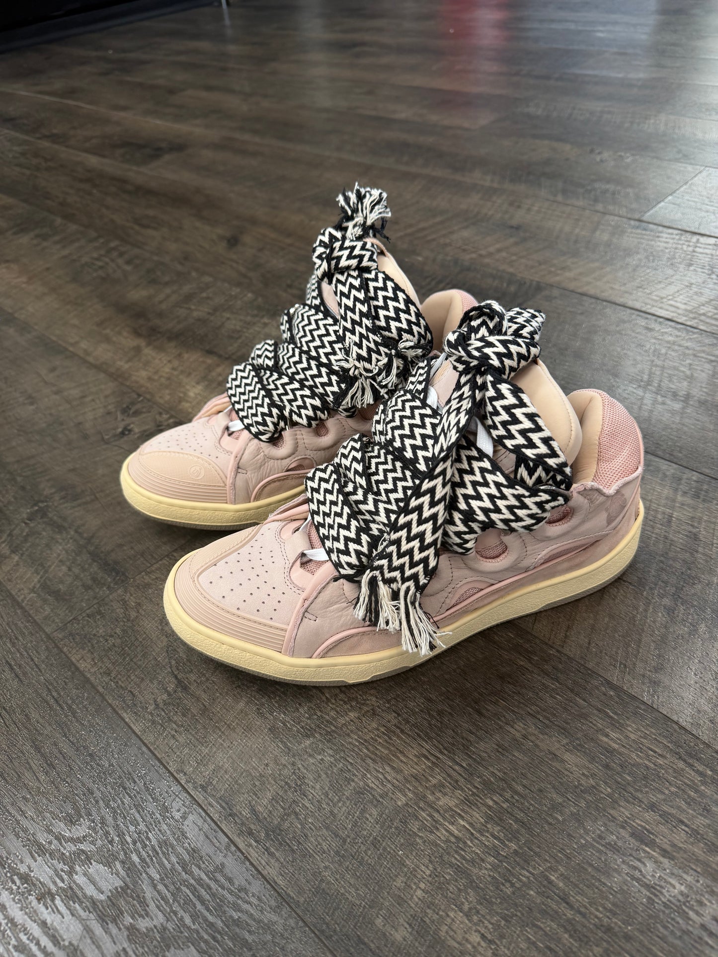 LANVIN CURB SNEAKER SALMON (43)