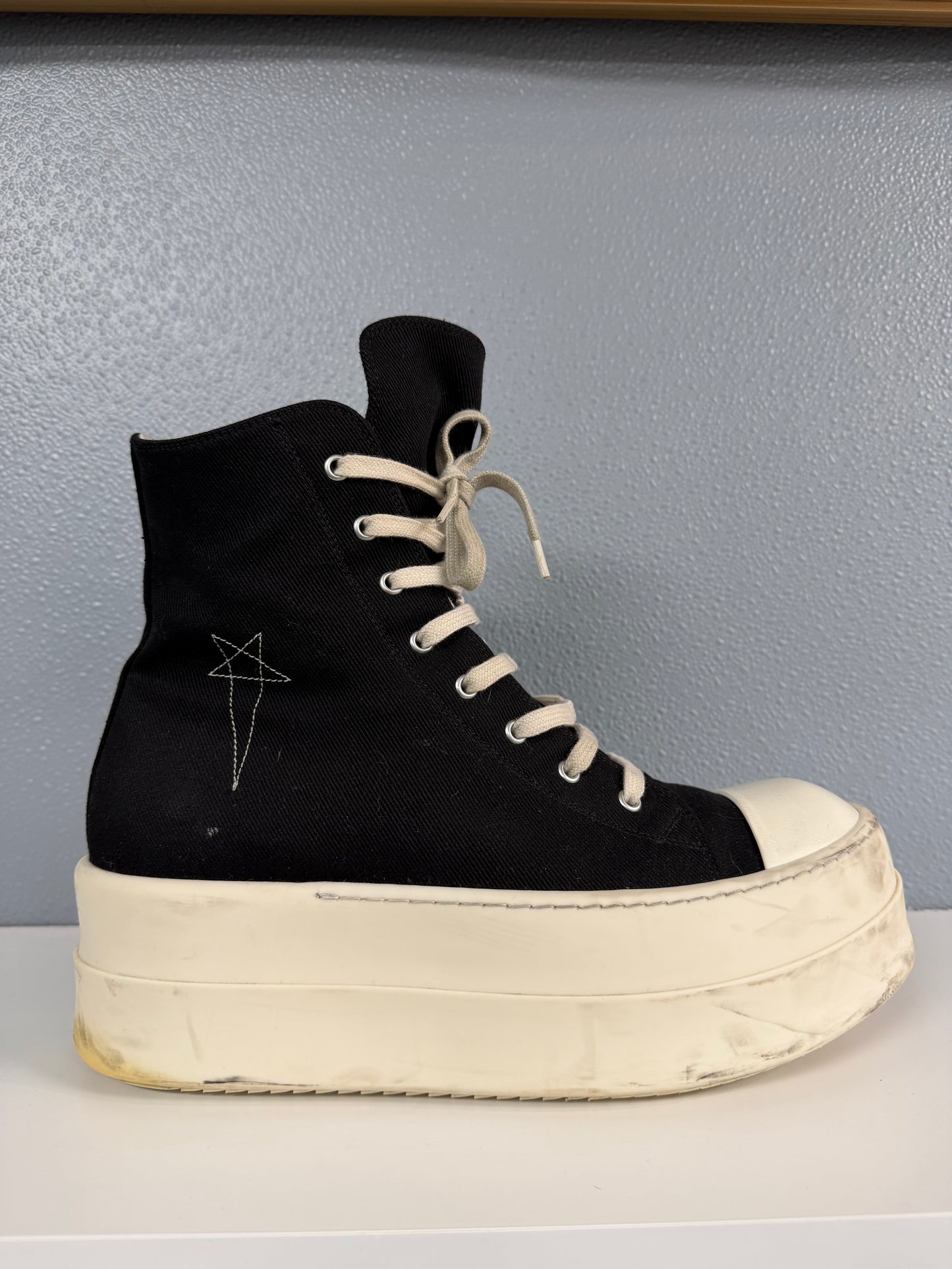 RICK OWENS DRKSHDW RAMONE HIGH PENTAGRAM SNEAKER (45.5)