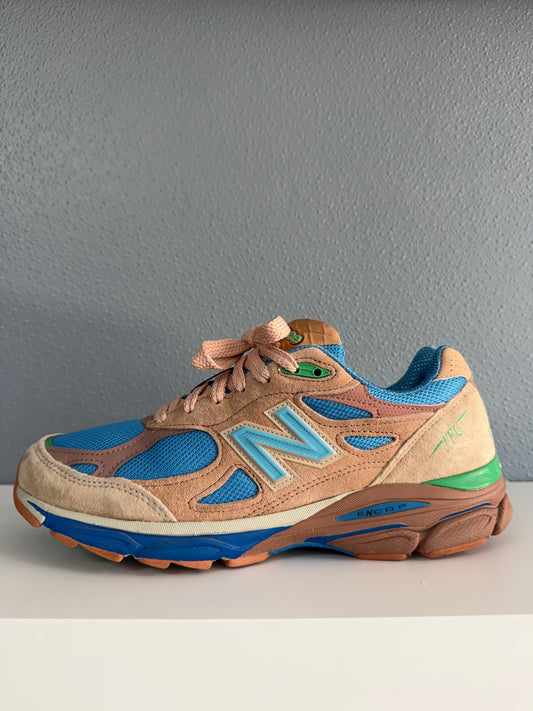 NEW BALANCE X JOE FRESHGOODS 990V3 SNEAKER (8.5)